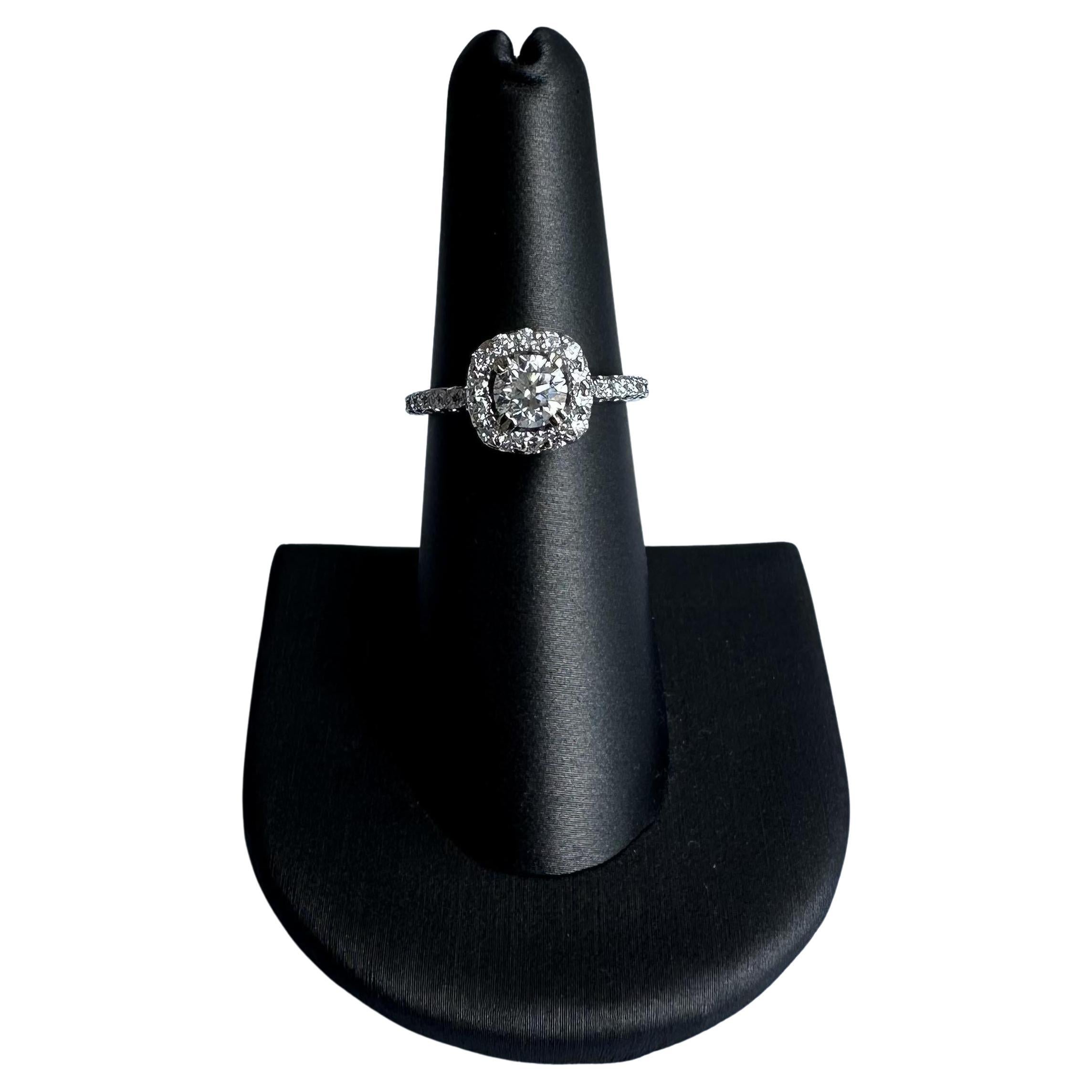 Natural Diamond Engagement Ring in 14kt White Gold - 0.70ct Center, Appraised