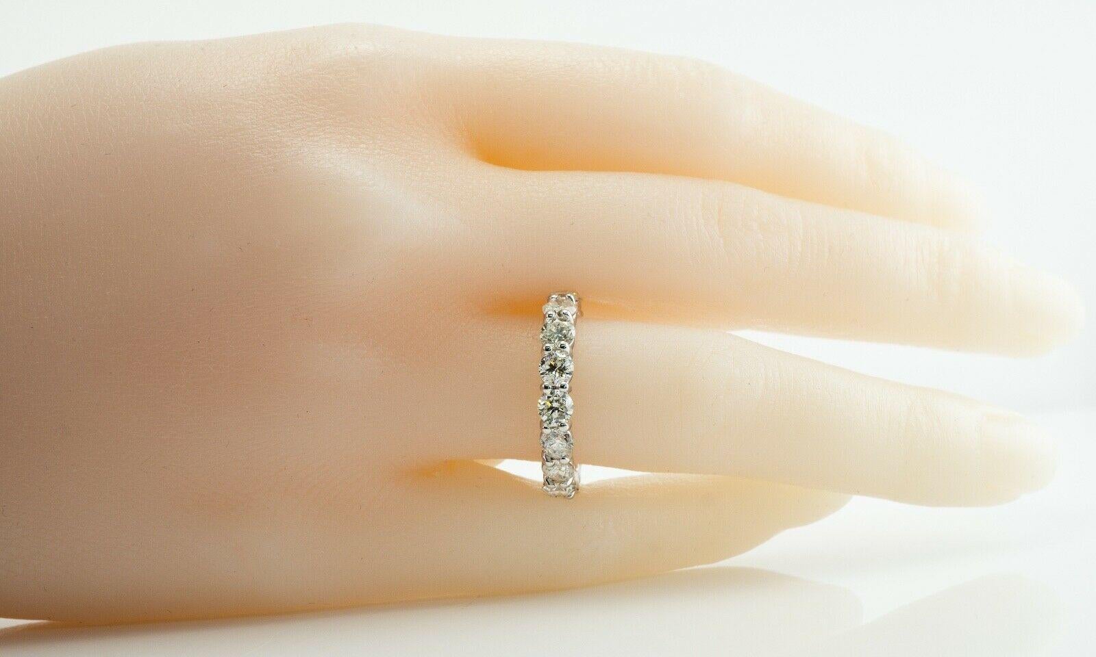 Natural Diamond Eternity Ring Band 14K White Gold 3.40 TDW Bon état - En vente à East Brunswick, NJ