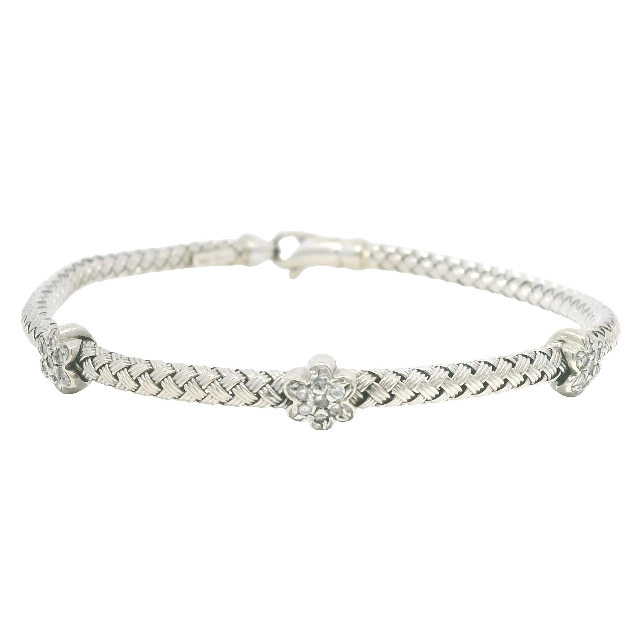Bracelet flexible en or blanc 14k avec fleur en diamant naturel

Produit : Bracelet flexible en forme de fleur avec diamant naturel
MATERIAL : Or blanc 14k
Détails du diamant : Il y a environ 0.10 carats de diamants ronds naturels de taille