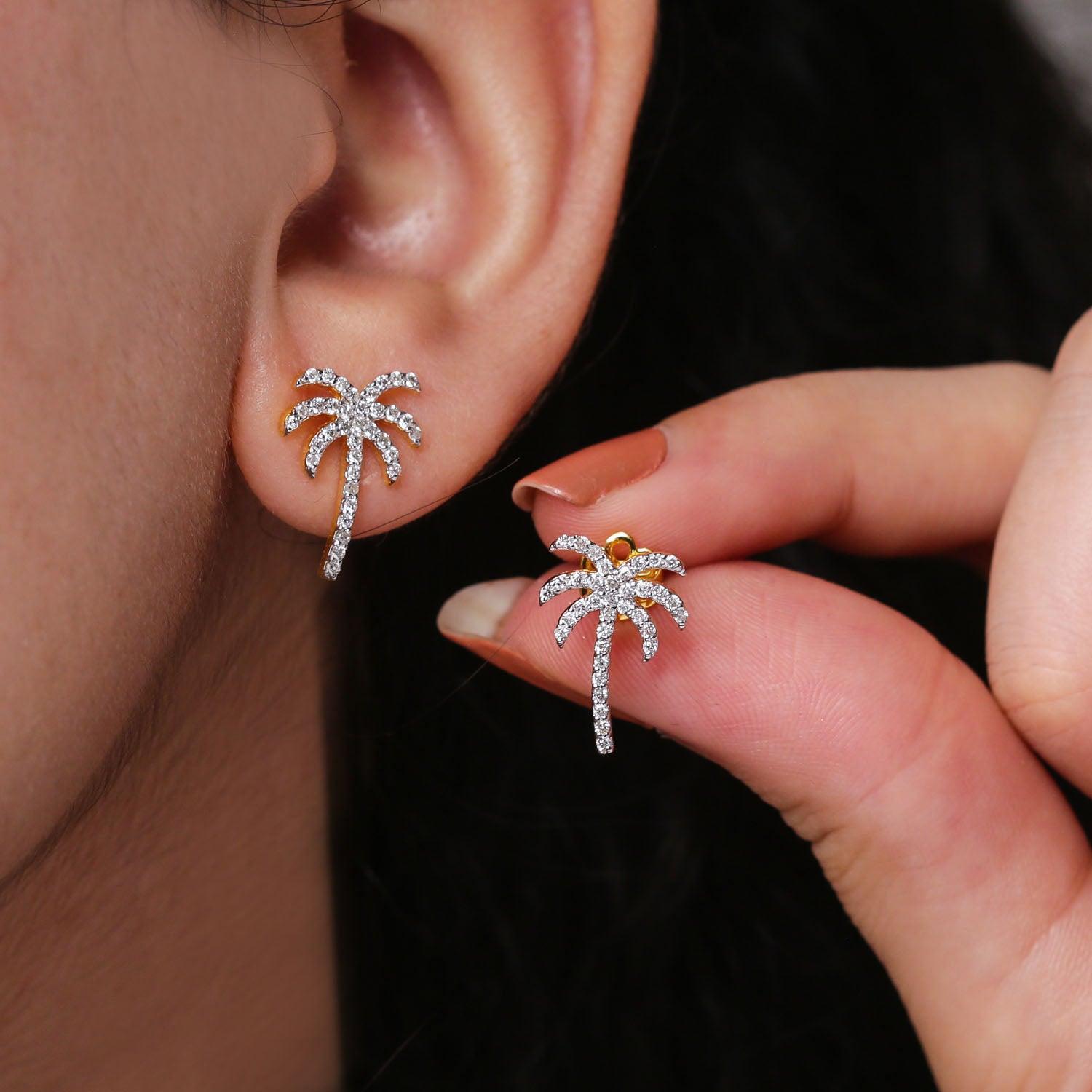 Women's Natural Diamond Gold Earrings in 14K