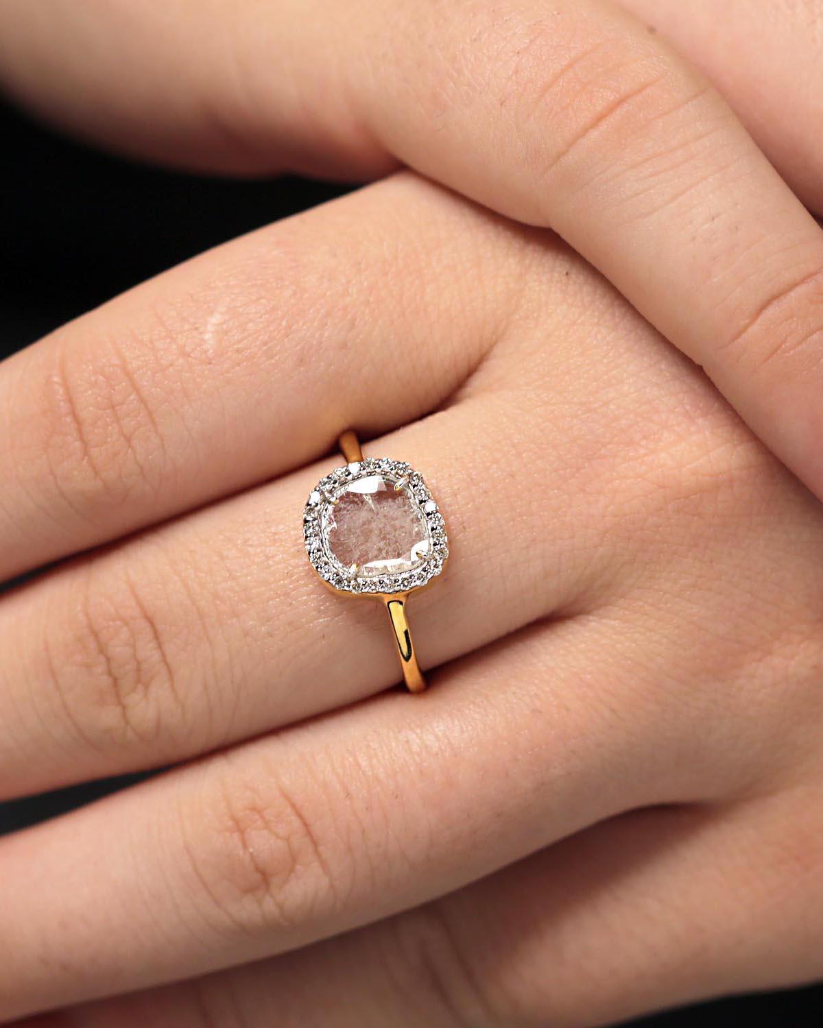 Goldring mit natürlichem Diamanten in 14k (Zeitgenössisch) im Angebot