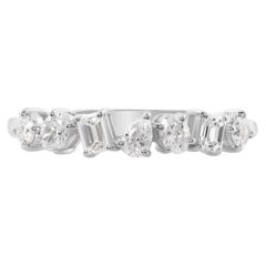 Bague demi-éternité empilable en or blanc 18k avec diamant naturel
