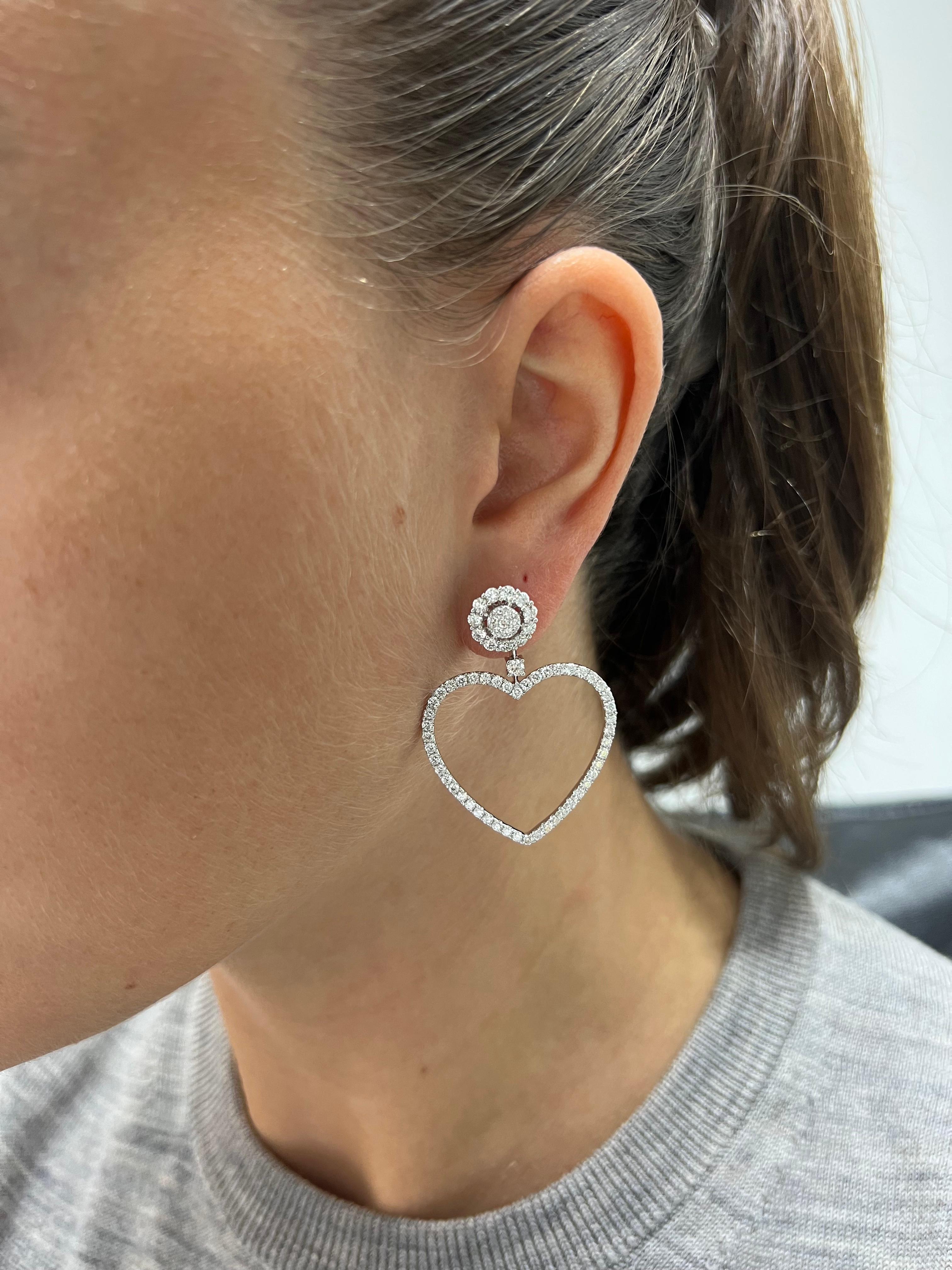 Natural Diamond Hoop 3.16 carats 18 Karat White Gold Heart Shape Hoop Earrings  For Sale 2