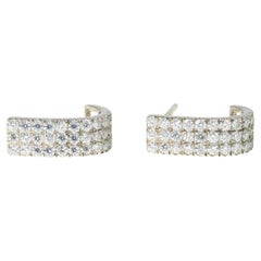 Diamant Iced Out Hoop Huggie-Ohrstecker mit Diamanten und E VS-Diamanten