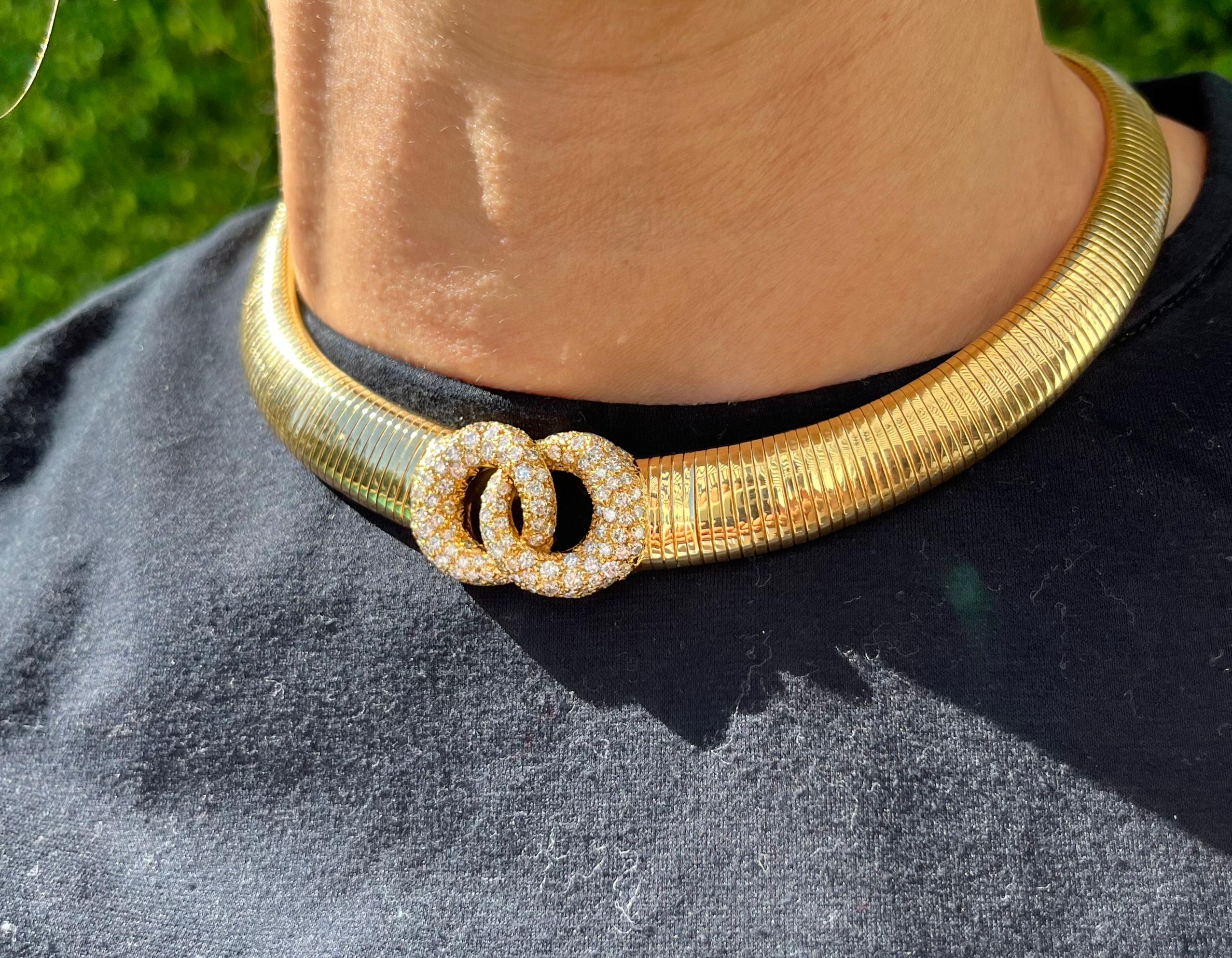 flexible gold choker necklace