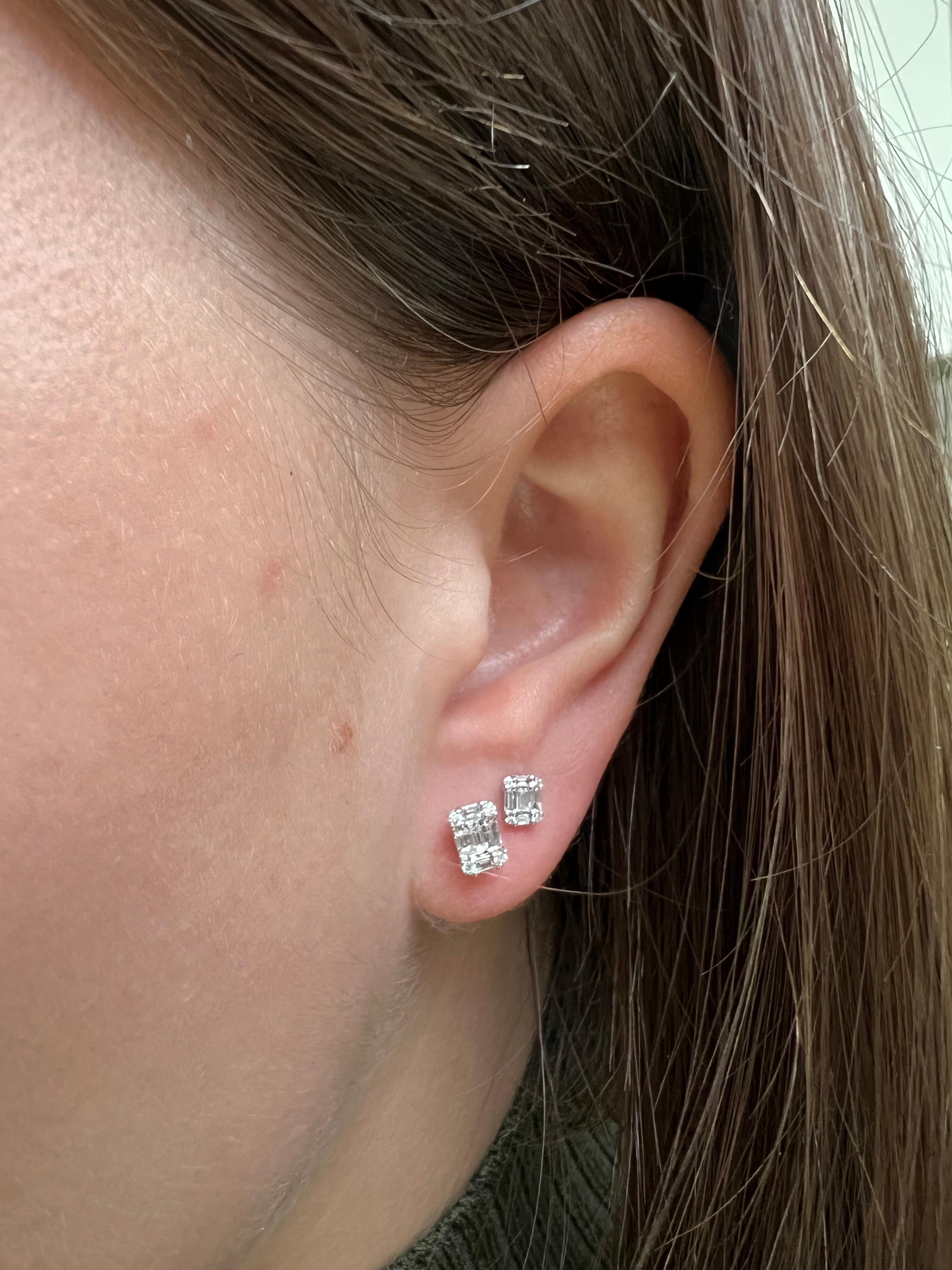 Parure de diamants naturels, pendentifs et boucles d'oreilles en or blanc 18KT en vente 4