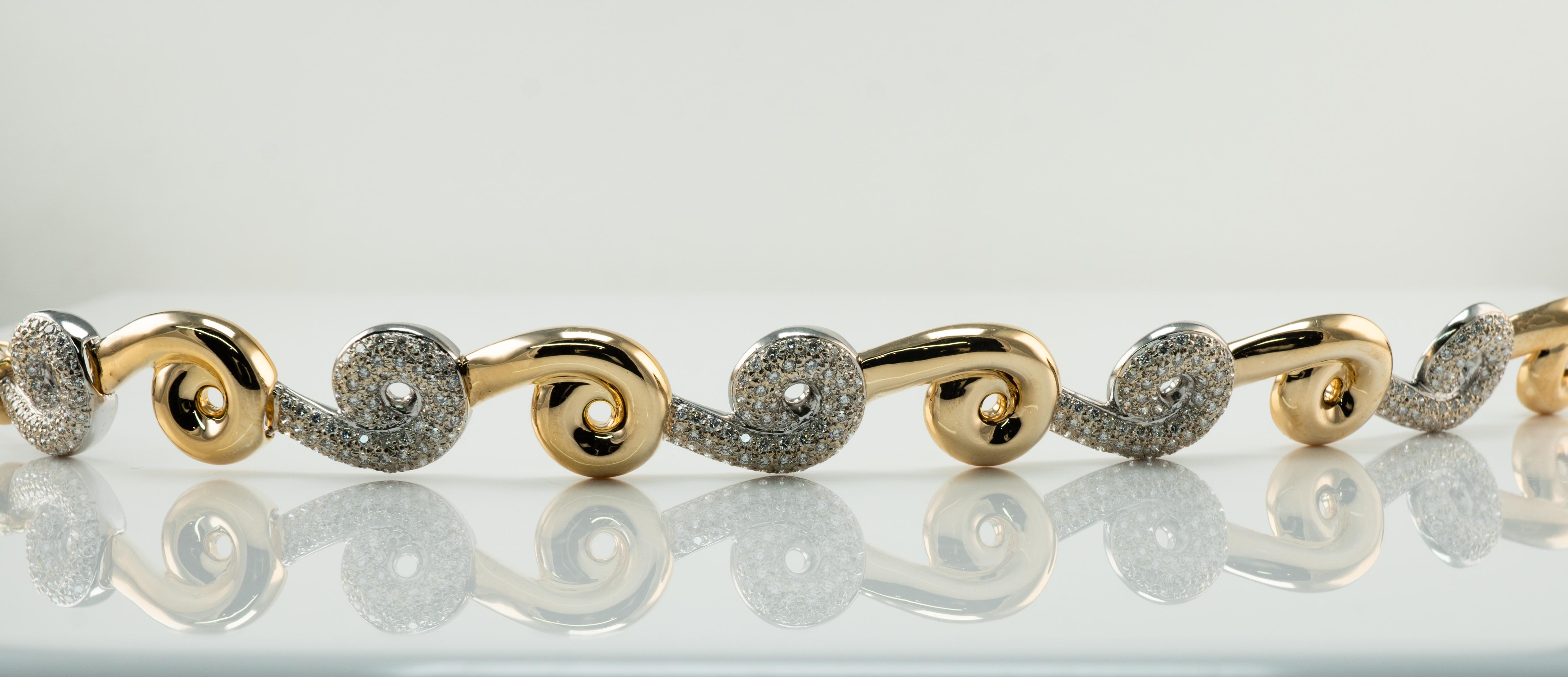Round Cut Natural Diamond Link Swirl Bracelet 14k Gold 4.50 TDW  For Sale
