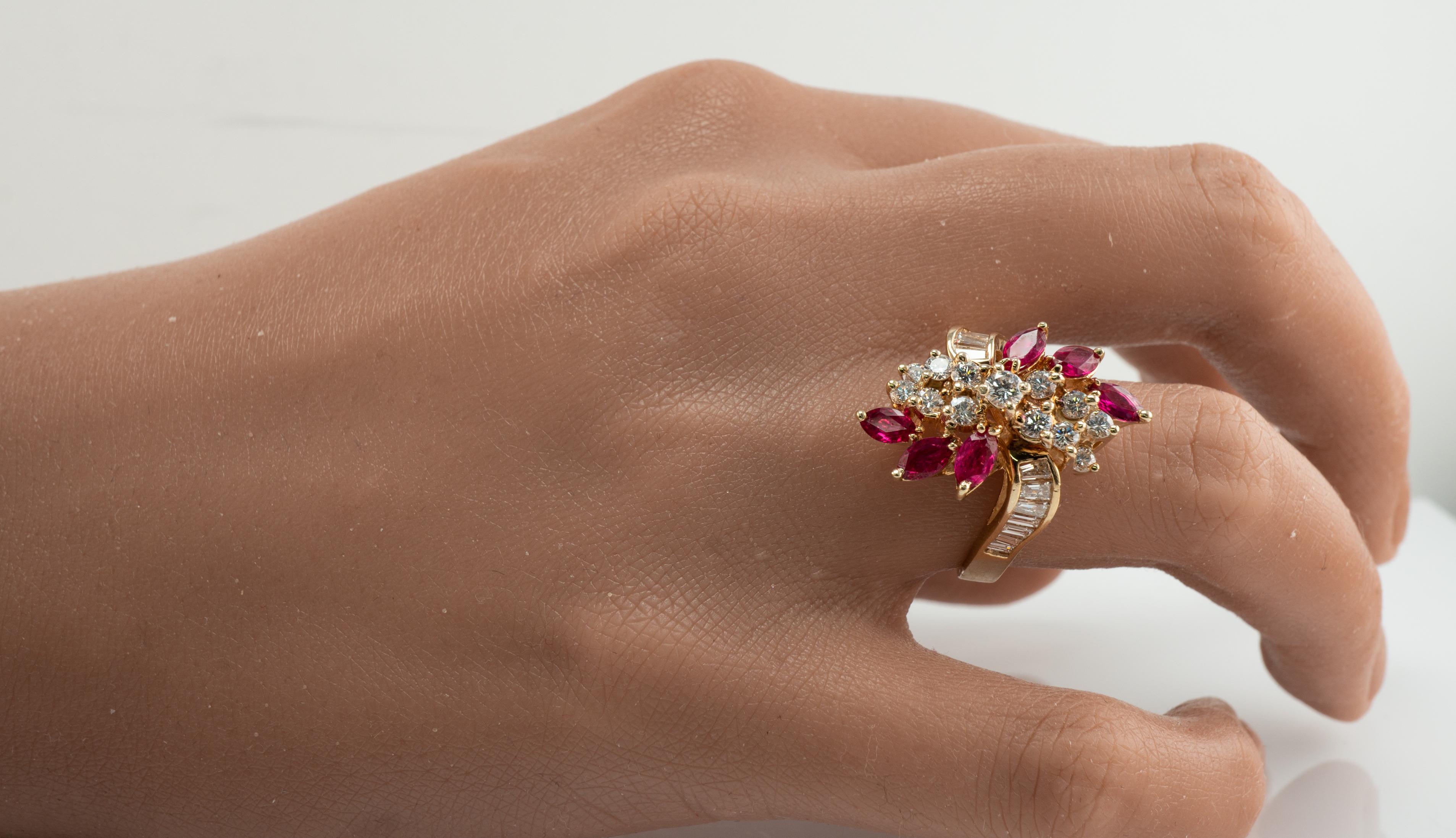 natrlicher Diamant-Marquise-Rubin-Ring 14K Gold Vintage im Angebot 9