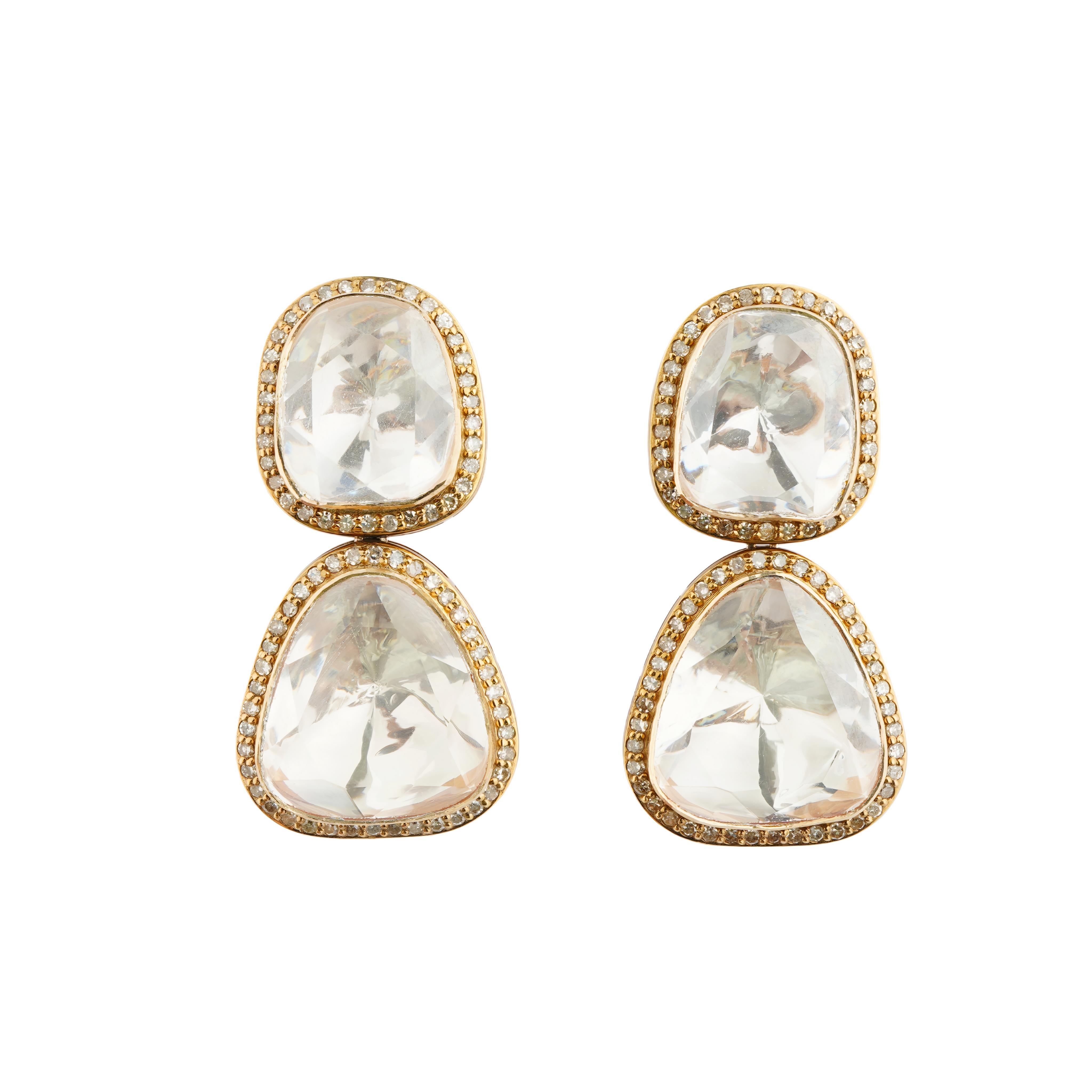 Natural diamond moissanite earring in 14k gold en Nuevo estado para la venta en jaipur, IN