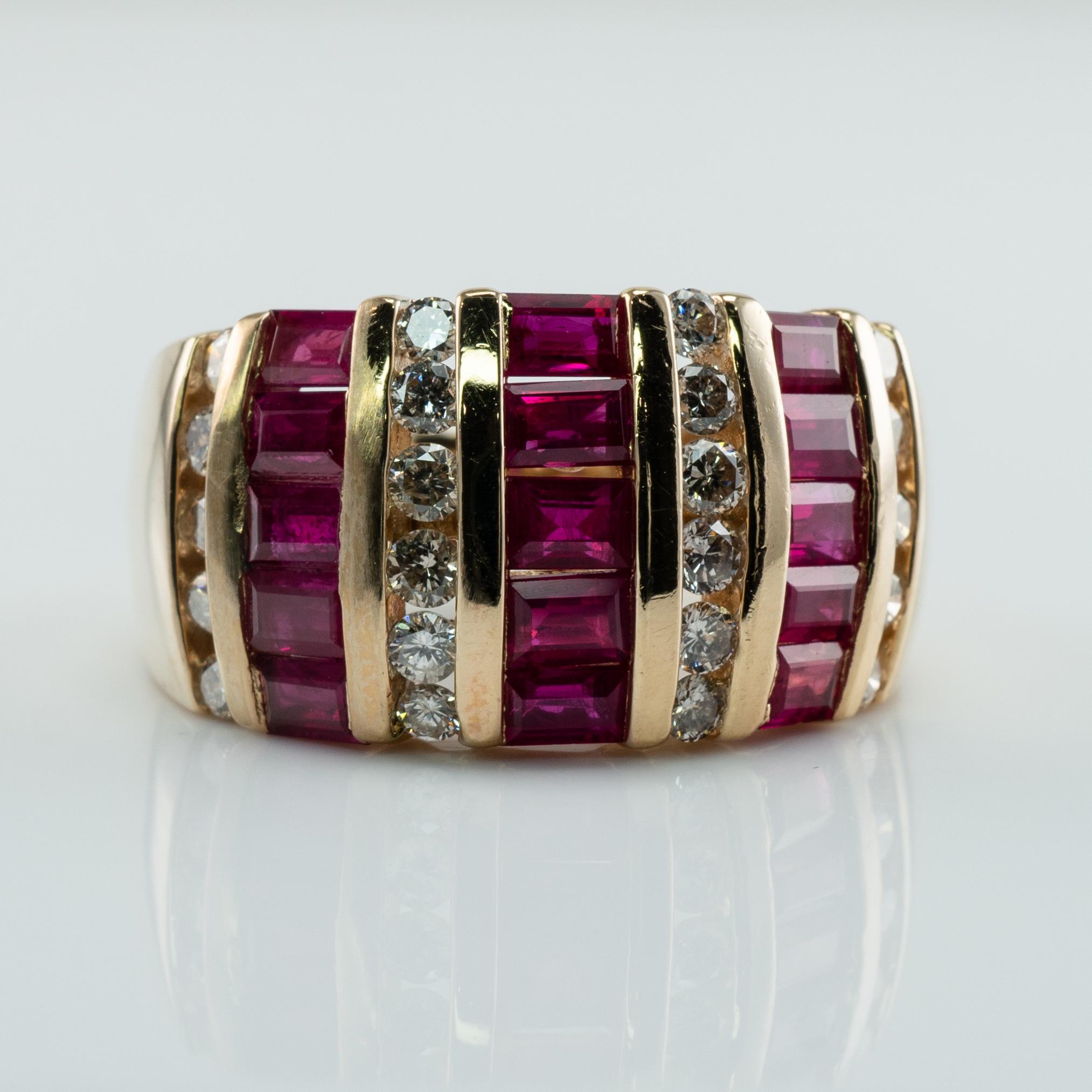 Bague en or jaune 14K avec diamant naturel et rubis naturel BH Pour femmes en vente