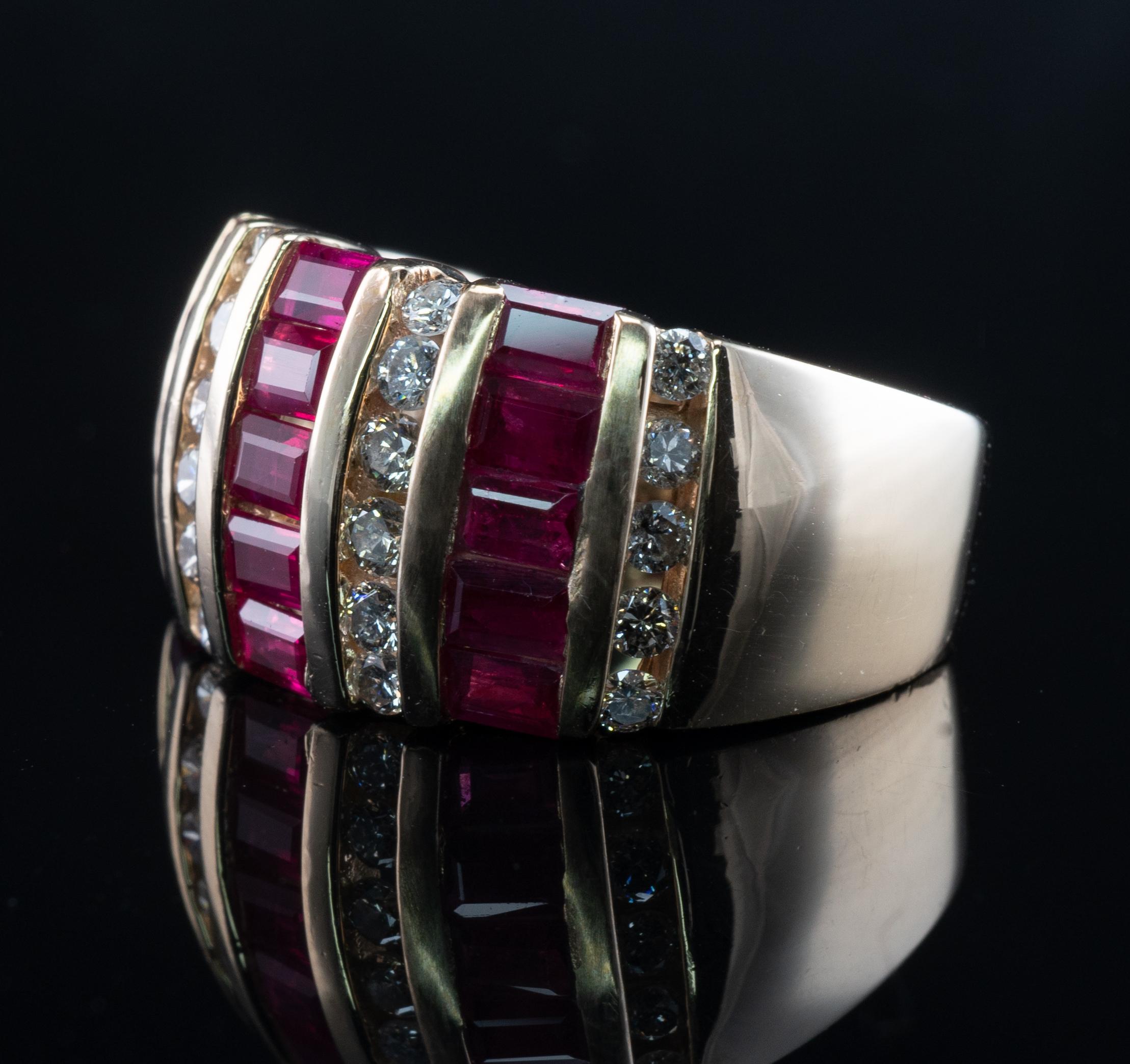 Bague en or jaune 14K avec diamant naturel et rubis naturel BH en vente 2