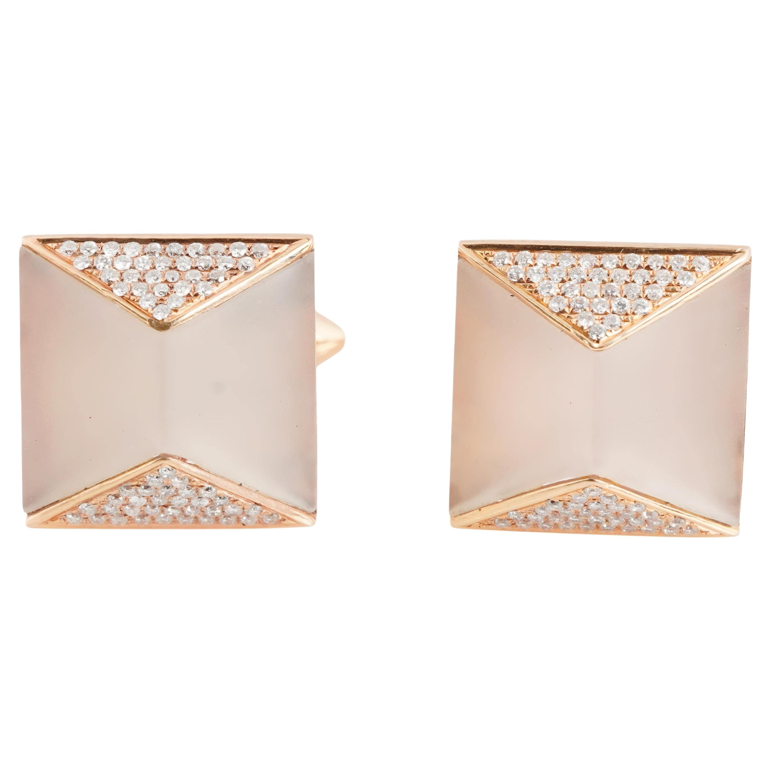 Natural Diamond Onyx cufflink in 18k gold
