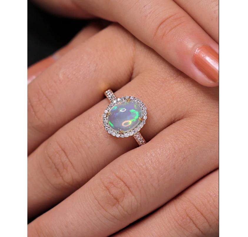 Anello con diamante naturale e opale in oro 14K In condizioni Nuovo in vendita a jaipur, IN