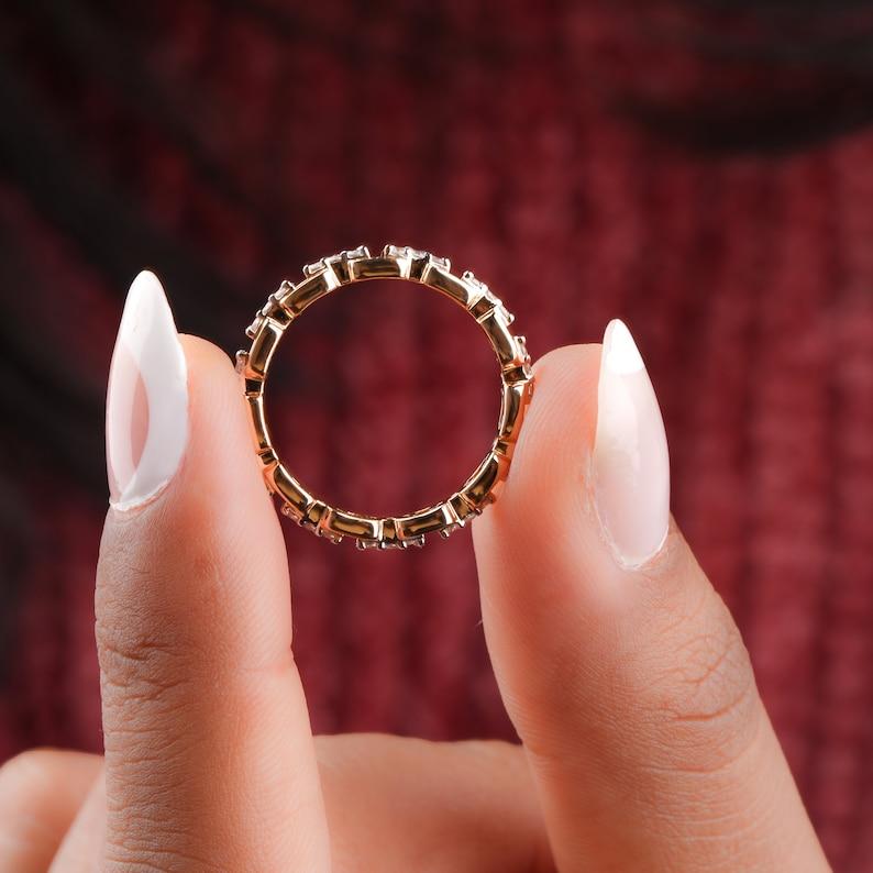 Anillo de compromiso de eslabón abierto con diamante natural Anillo de oro de 14k Anillo de cadena de eslabones para ella. en Nuevo estado para la venta en Chicago, IL
