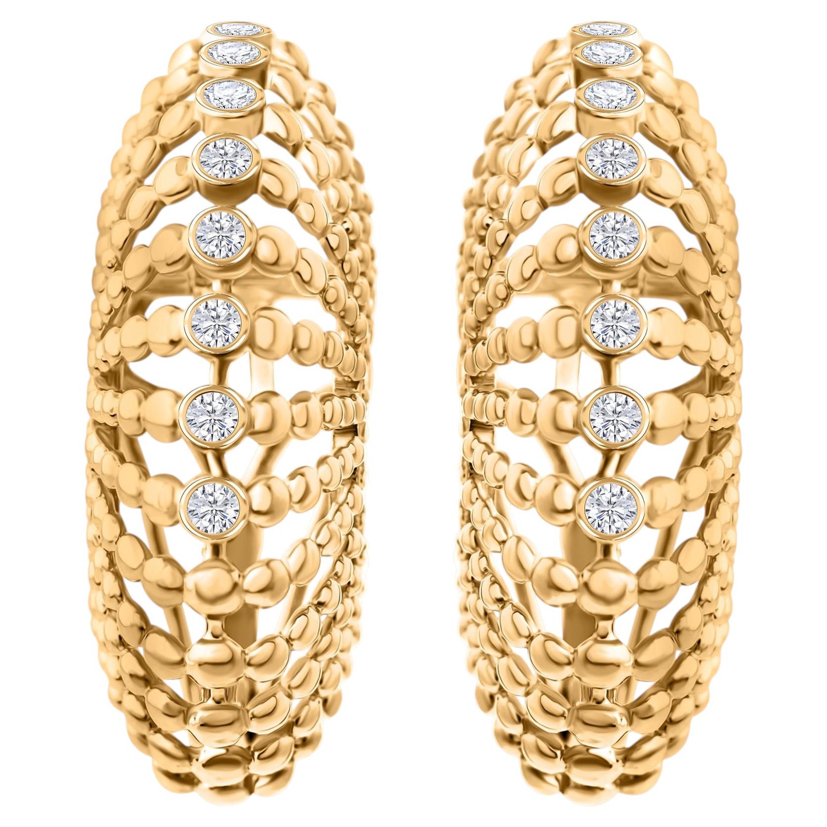Pareja de pendientes de aro calados con diamantes naturales, de oro amarillo de 18 quilates, hechos a mano y muy llamativos