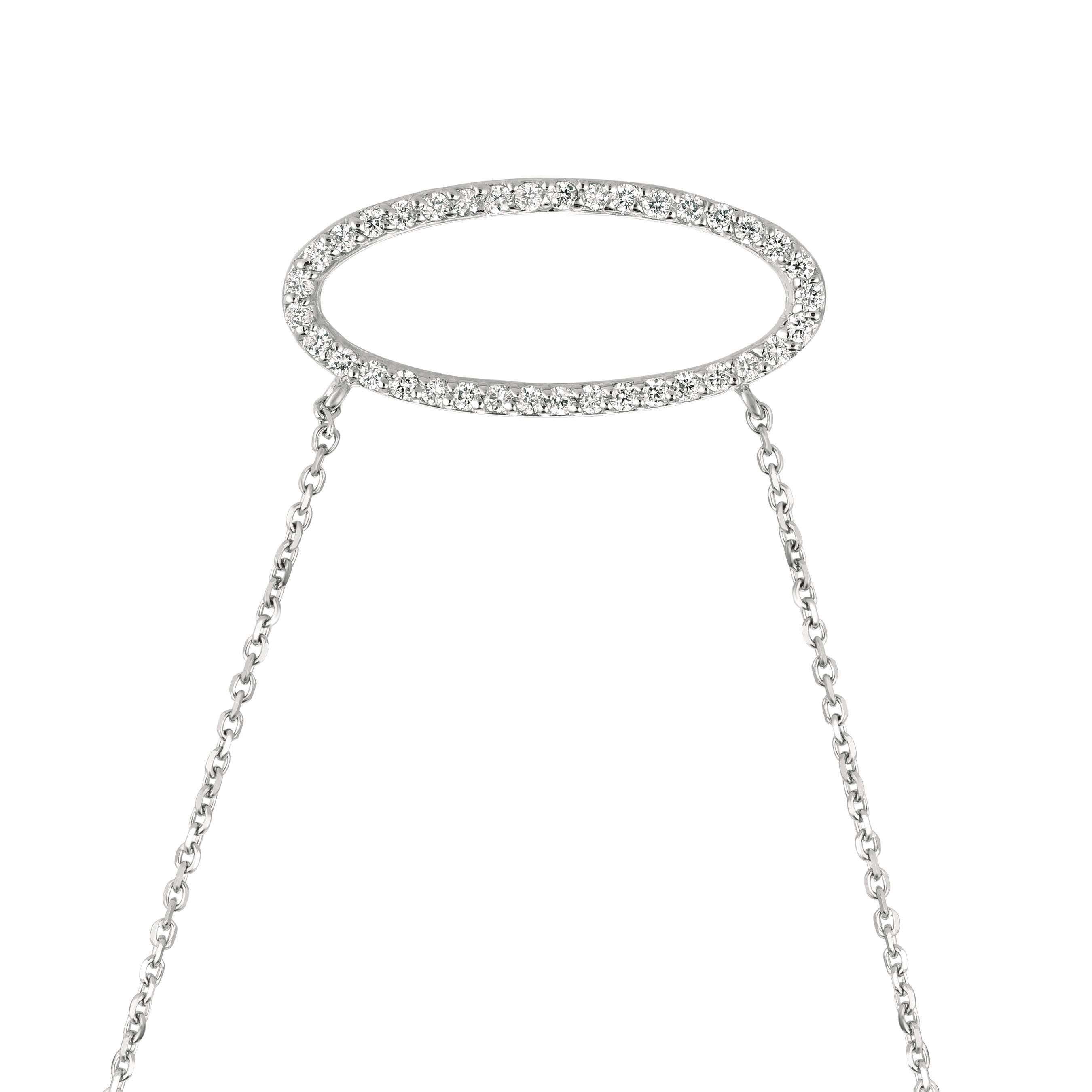 Contemporain Chaîne collier pendentif de forme ovale en or blanc 14 carats et diamants naturels en vente