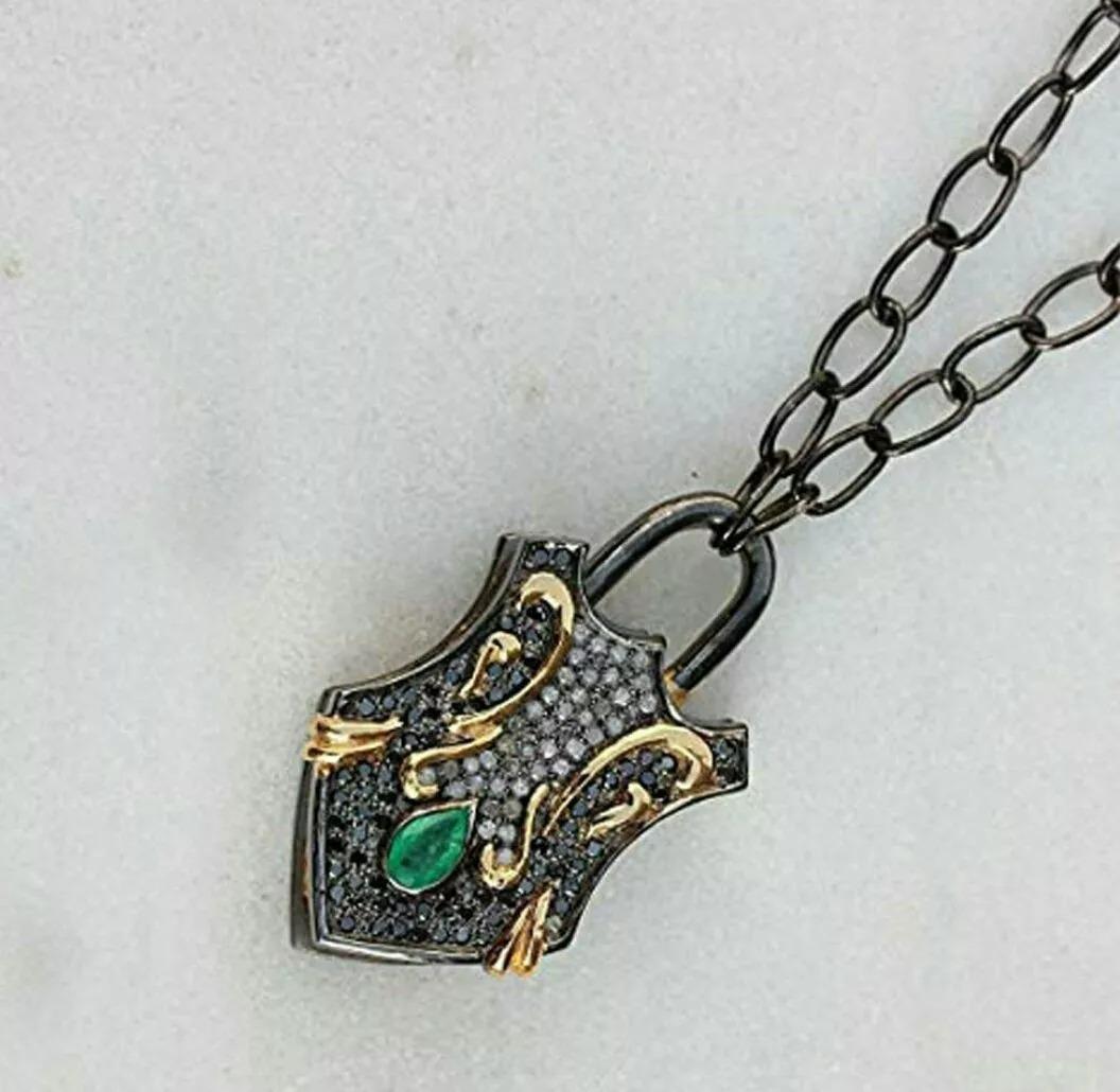 Natural Diamond Padlock Pendant Necklace Made of 925 Sterling Silver In New Condition For Sale In Chicago, IL