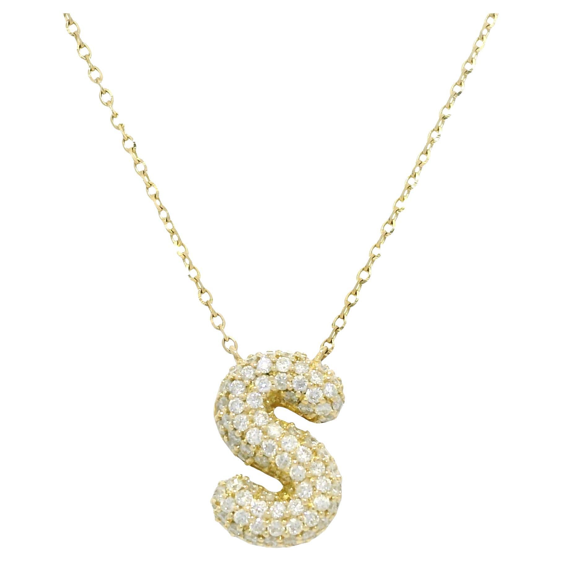 Collier pendentif "S" initial en pavé de diamants naturels 14 carats En stock en vente