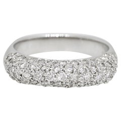 Anillo de Moda de 18 Quilates con Diamante Natural Cuadrado Pave En Stock