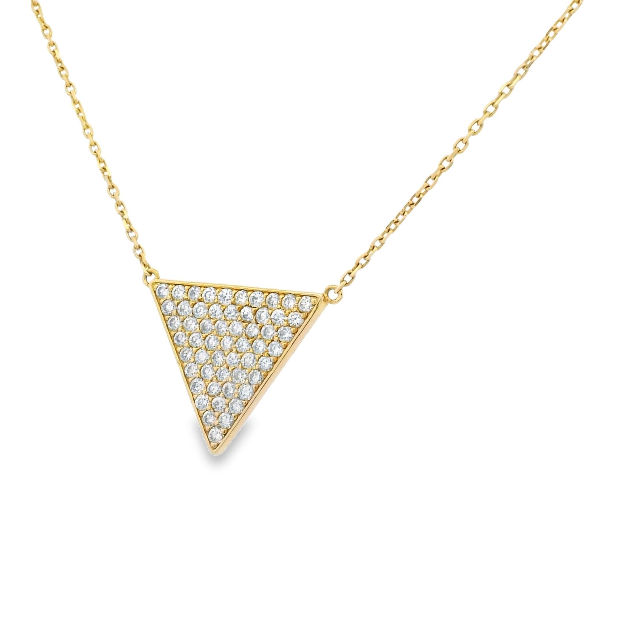 Natural Diamond Pave Triangle 14-Karat Pendant Necklace En Stock en venta 3