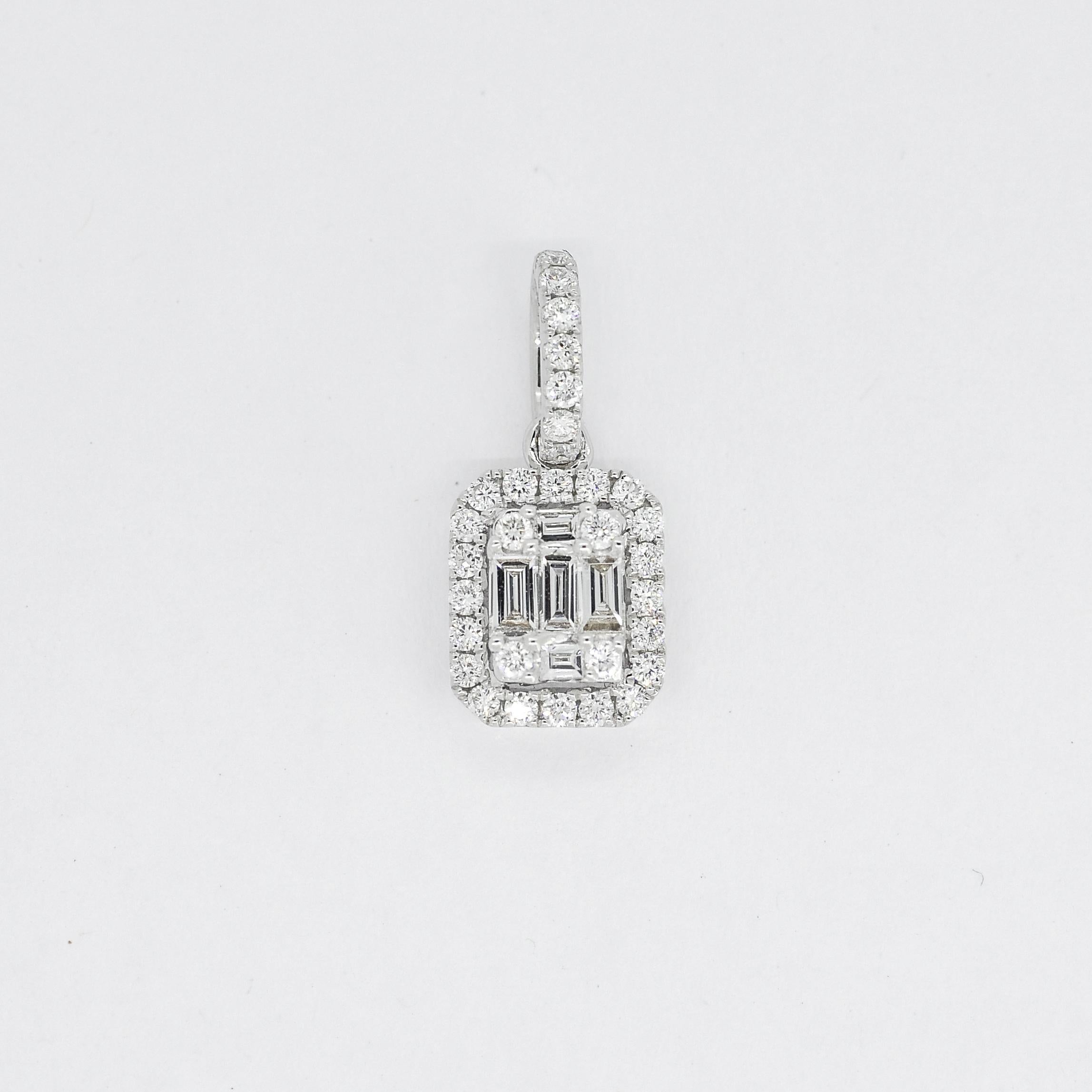 da uomo o donna Ciondolo con diamante naturale da 0,45 carati in oro bianco 18 carati Ciondolo a catena moderno in vendita