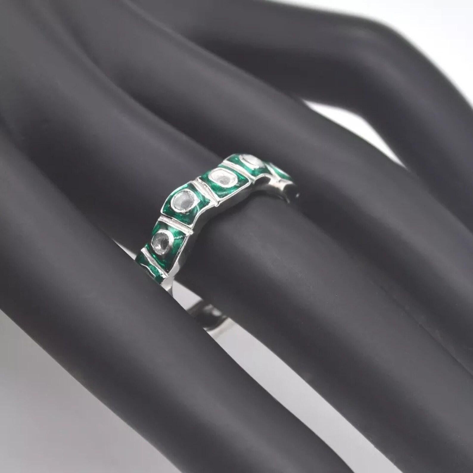 Natural Diamond polki Band  polki Ring 

Ring size 7 

925 sterling silver 
All ring size avaliable 

( WE ARE NOT RESPONSIBLE FOR CUSTOM DUTY IN YOUR COUNTRY )

  

NOTE :-

Import duties, taxes and charges are not included in the item price or the