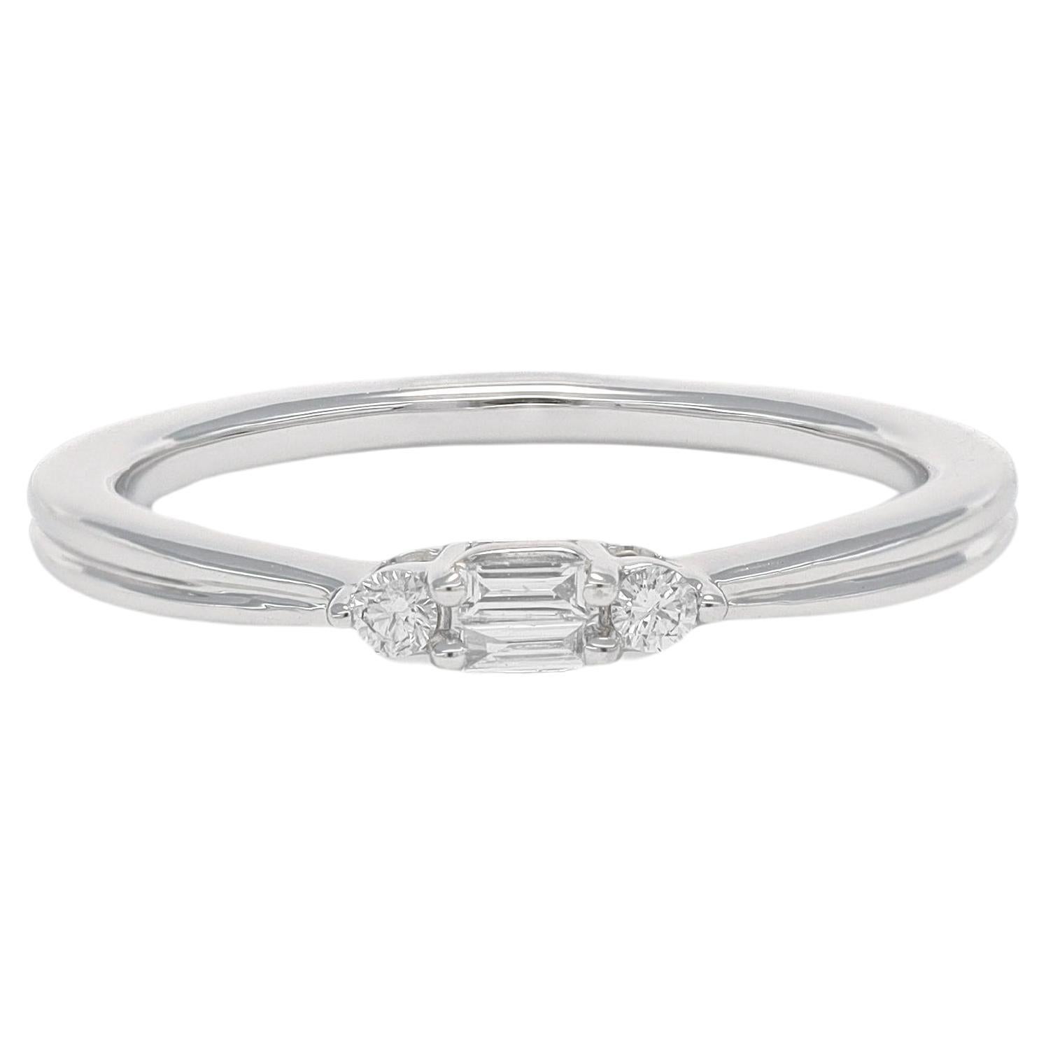 Natural Diamond Ring 0.11 Carats 18 Karat White Gold Engagement Ring 