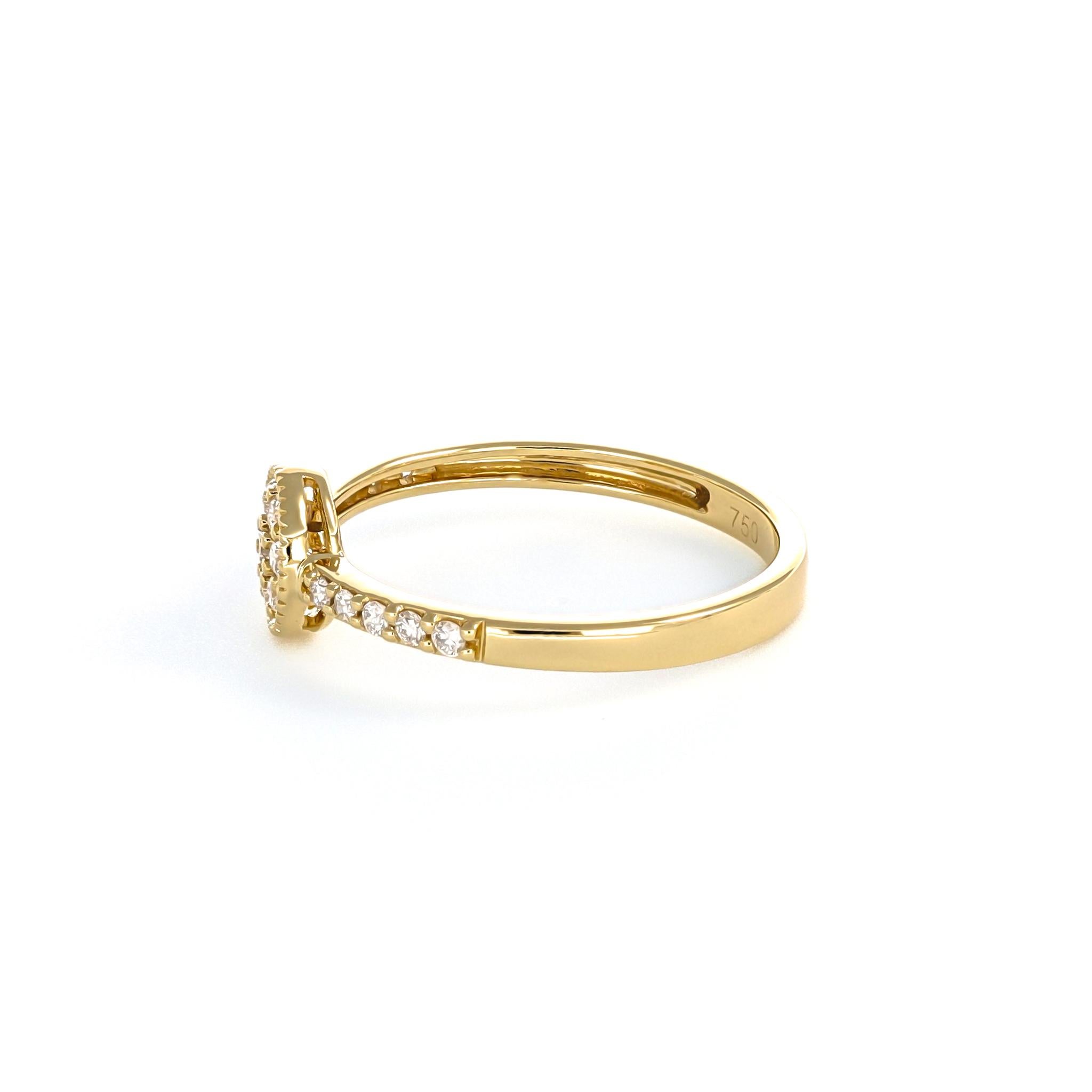 Modern Natural Diamond Ring 0.25 cts 18 Karat Yellow Gold Engagement Ring  For Sale