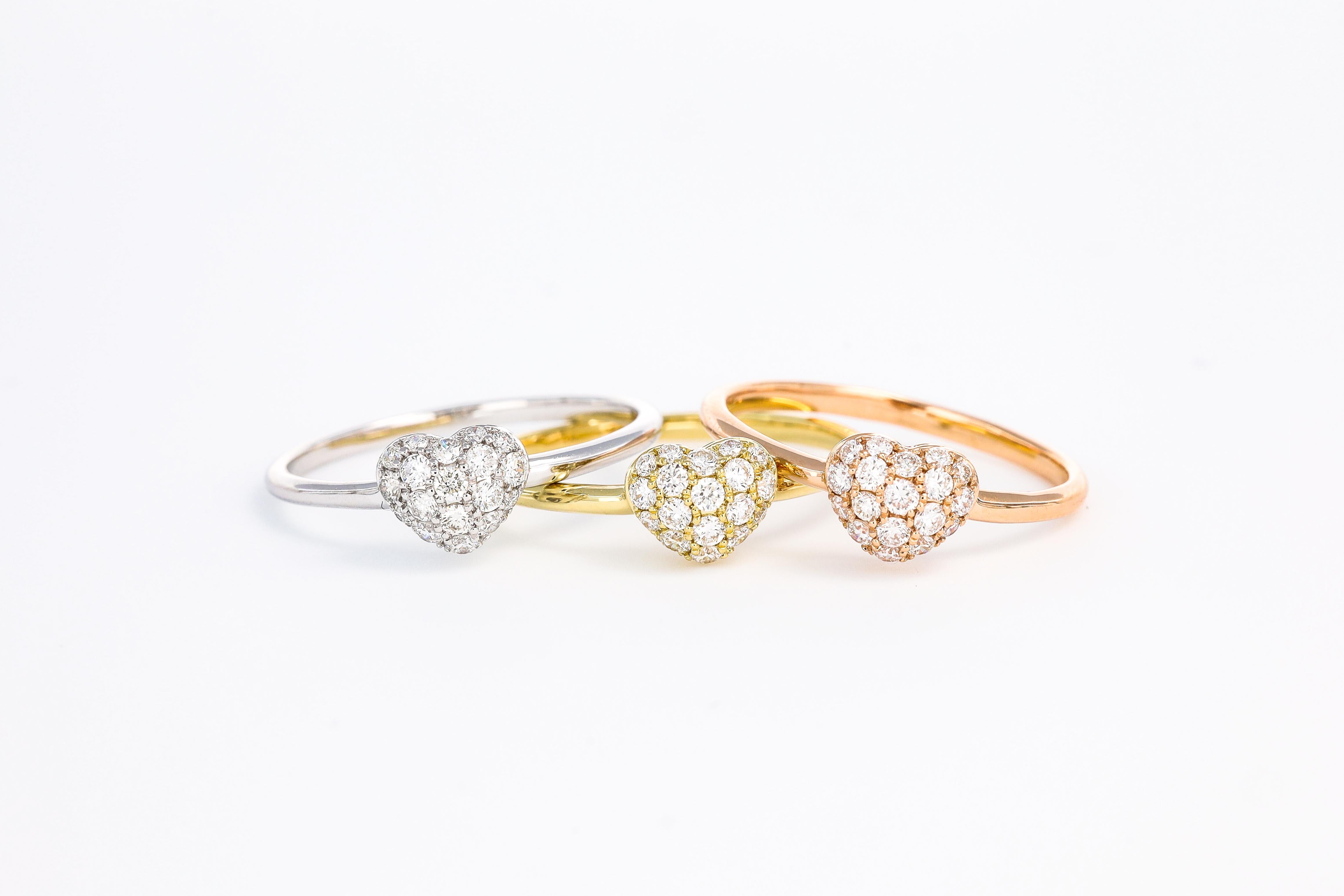 Women's or Men's Natural Diamond Ring 0.30 Carats 18 Karat White Gold Engagement Ring  For Sale