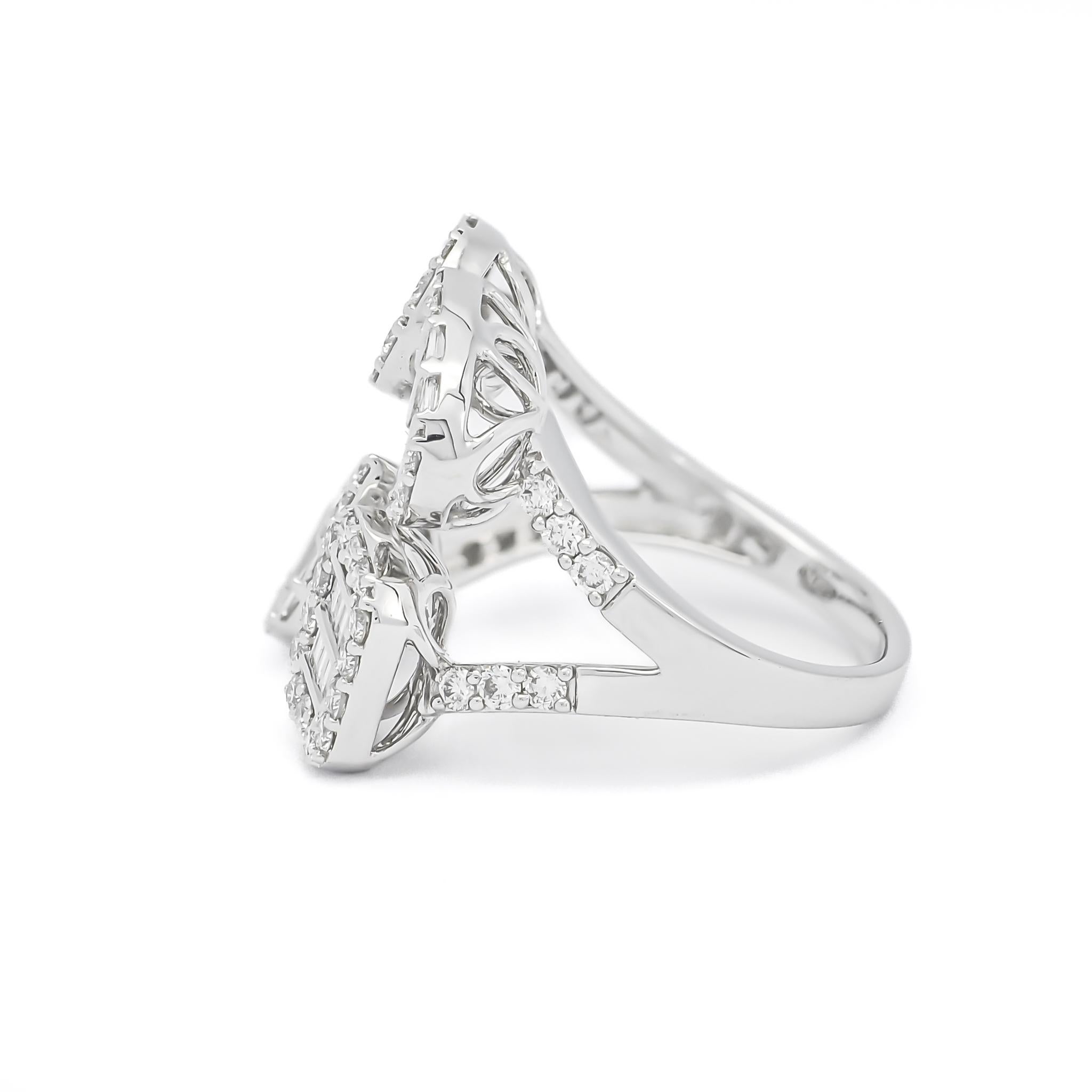Modern Natural Diamond Ring 1.23 cts 18 Karat White Gold High Fashion Statement Ring For Sale