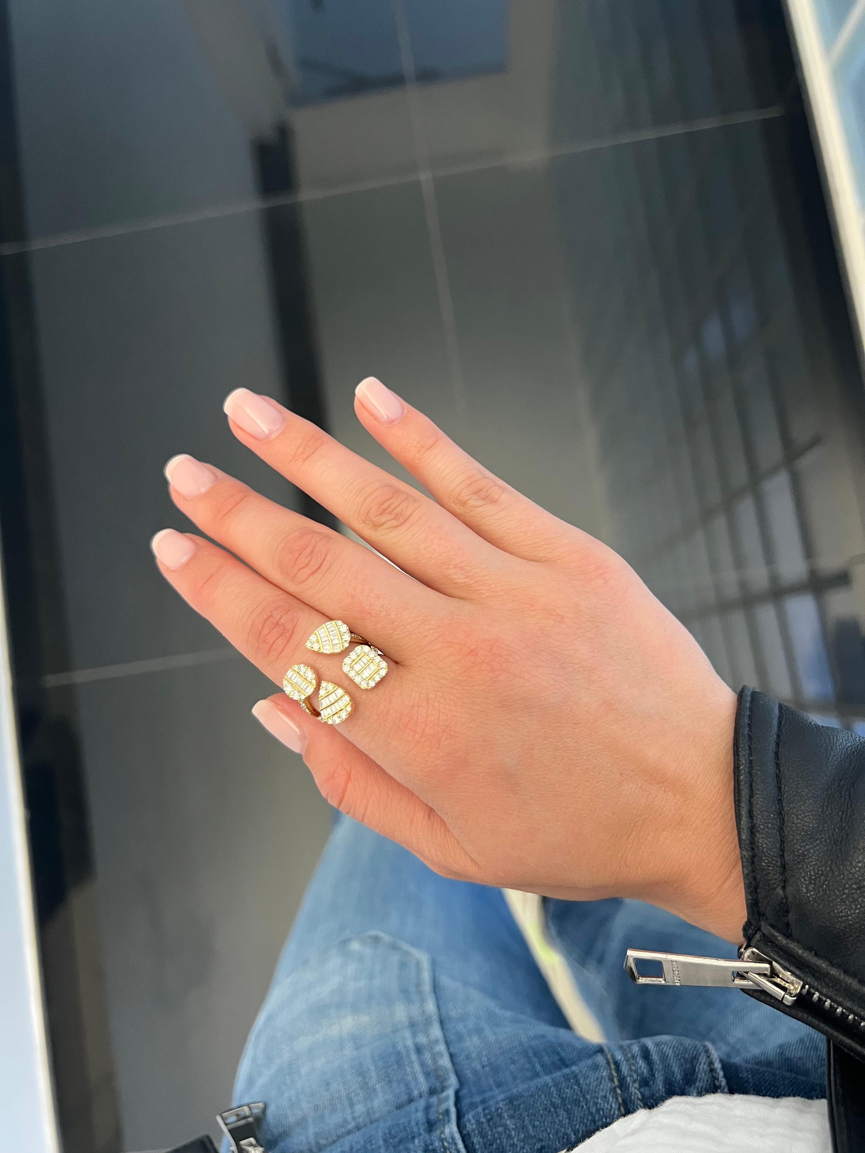 Natural Diamond Ring 1.26 cts 18 Karat Yellow Gold High Fashion Statement Ring For Sale 3