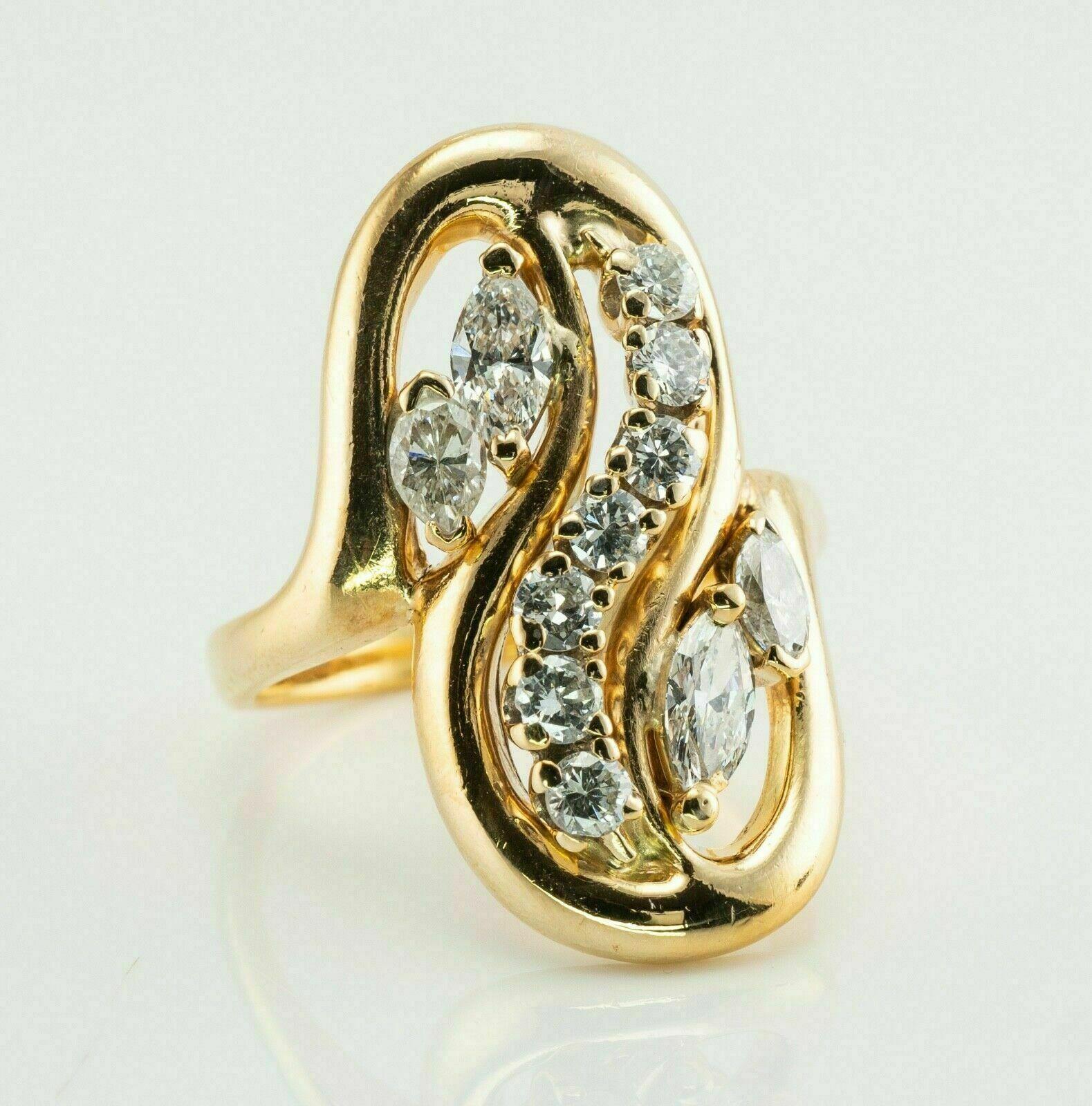 Natural Diamond Ring 14K Gold Marquise Round cut Vintage 1.70ct For Sale 3