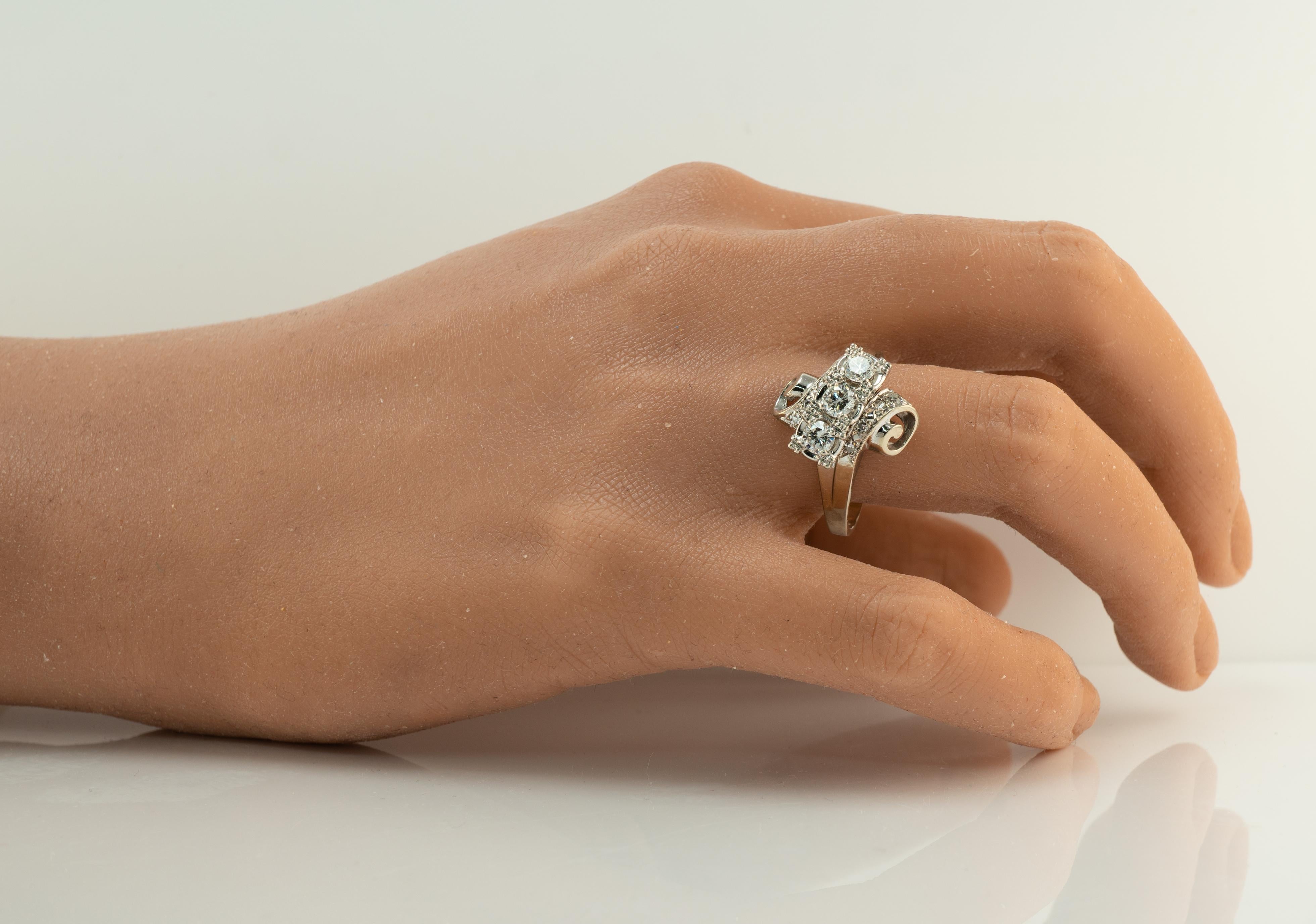 Anillo Diamante Natural Oro Blanco 14K Vintage .70ct TDW Espiral en venta 6