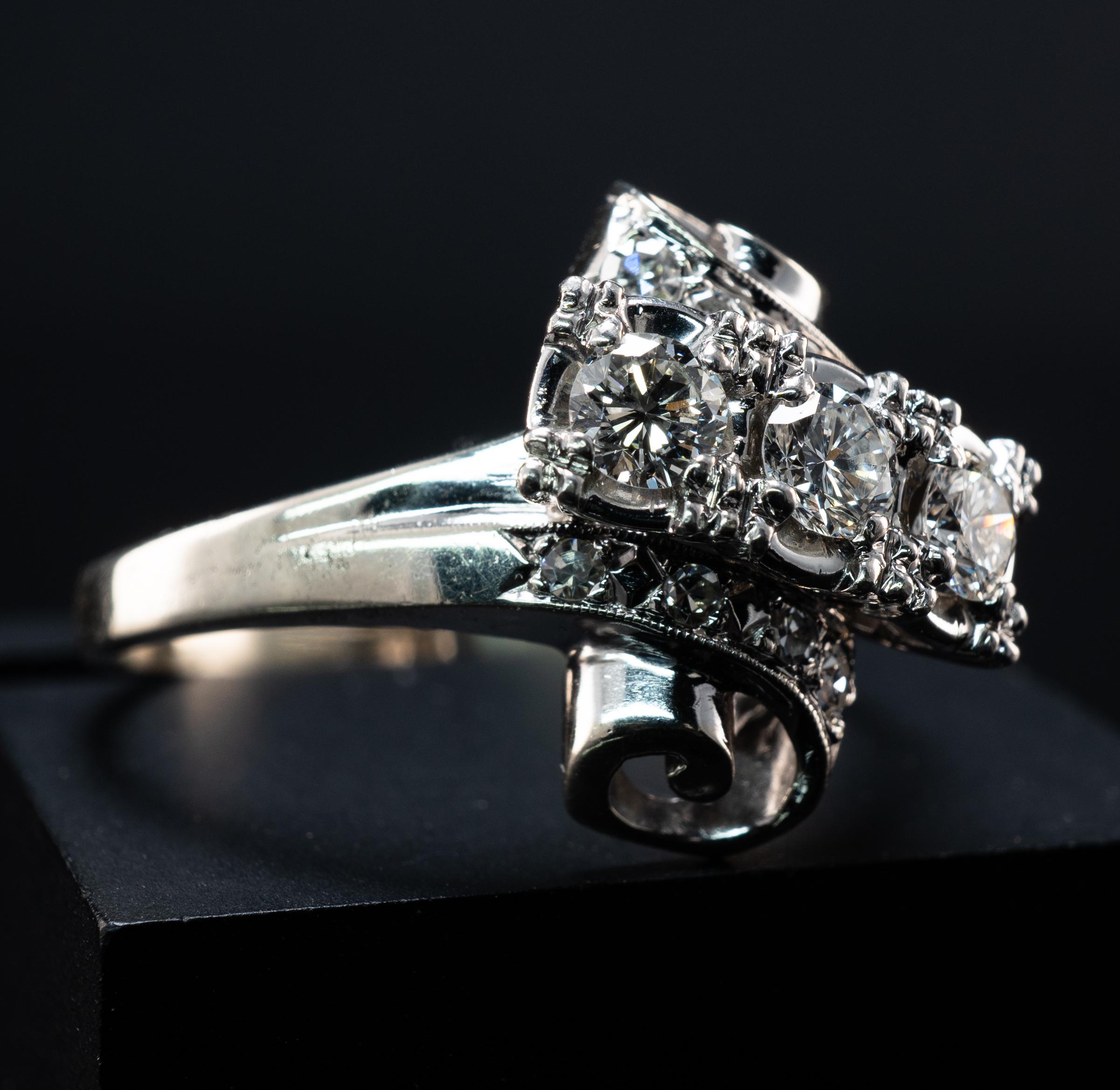 Anillo Diamante Natural Oro Blanco 14K Vintage .70ct TDW Espiral Corte redondo en venta