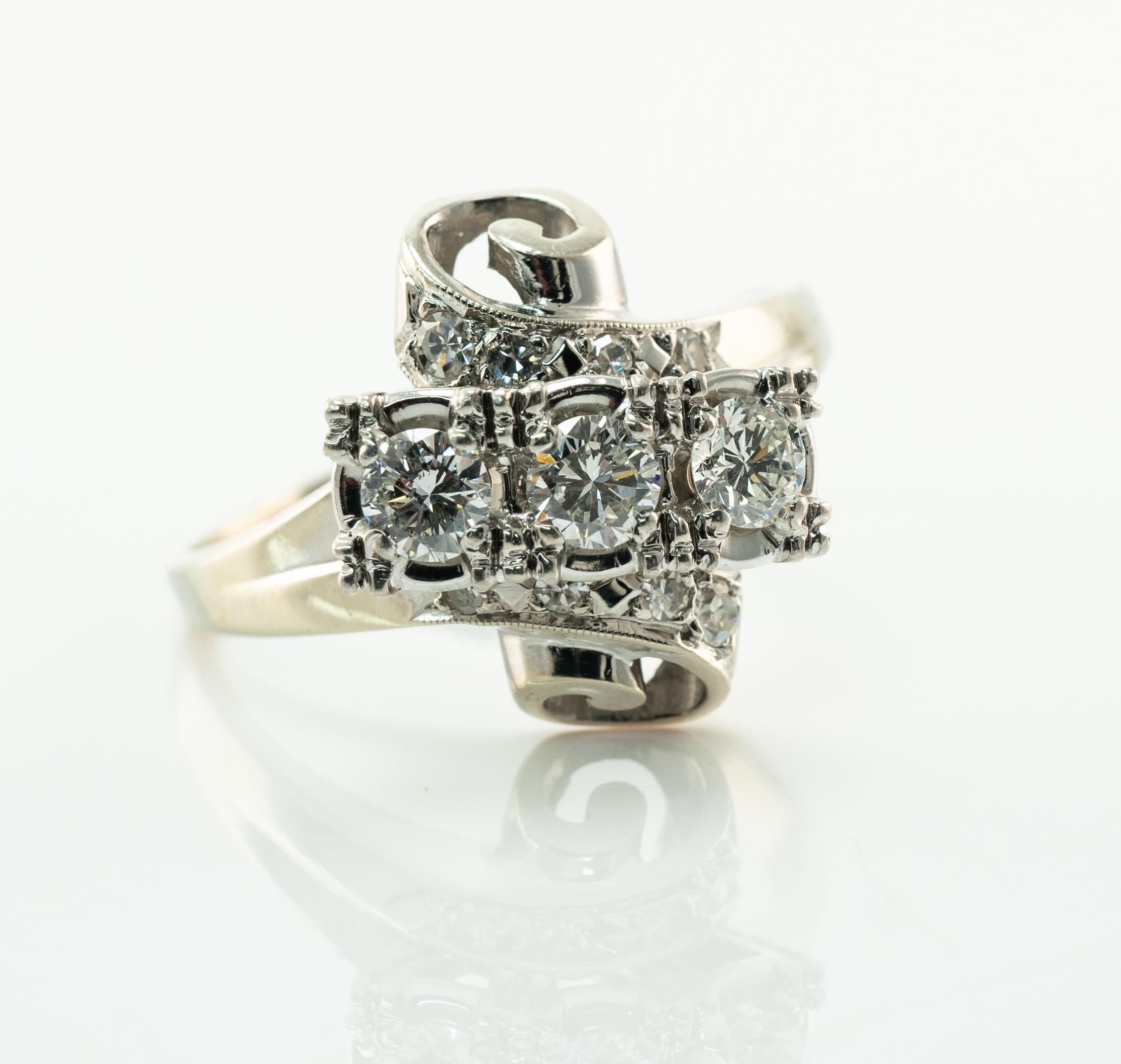 Anillo Diamante Natural Oro Blanco 14K Vintage .70ct TDW Espiral en venta 1