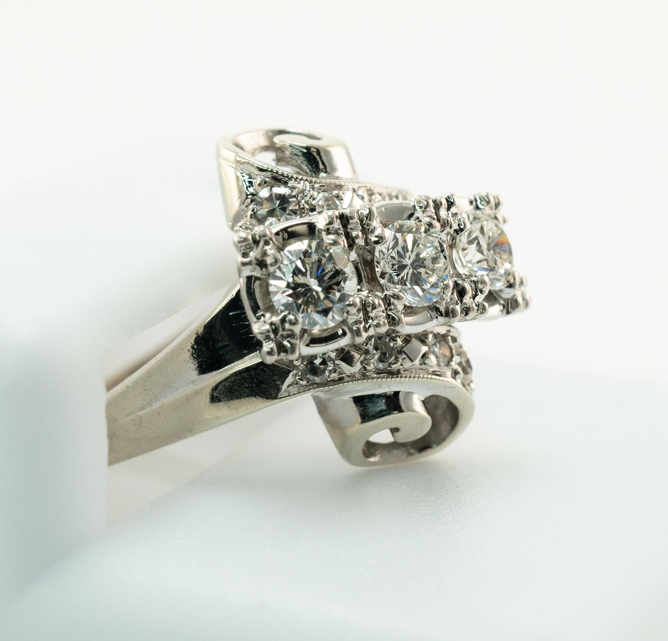 Anillo Diamante Natural Oro Blanco 14K Vintage .70ct TDW Espiral en venta 4
