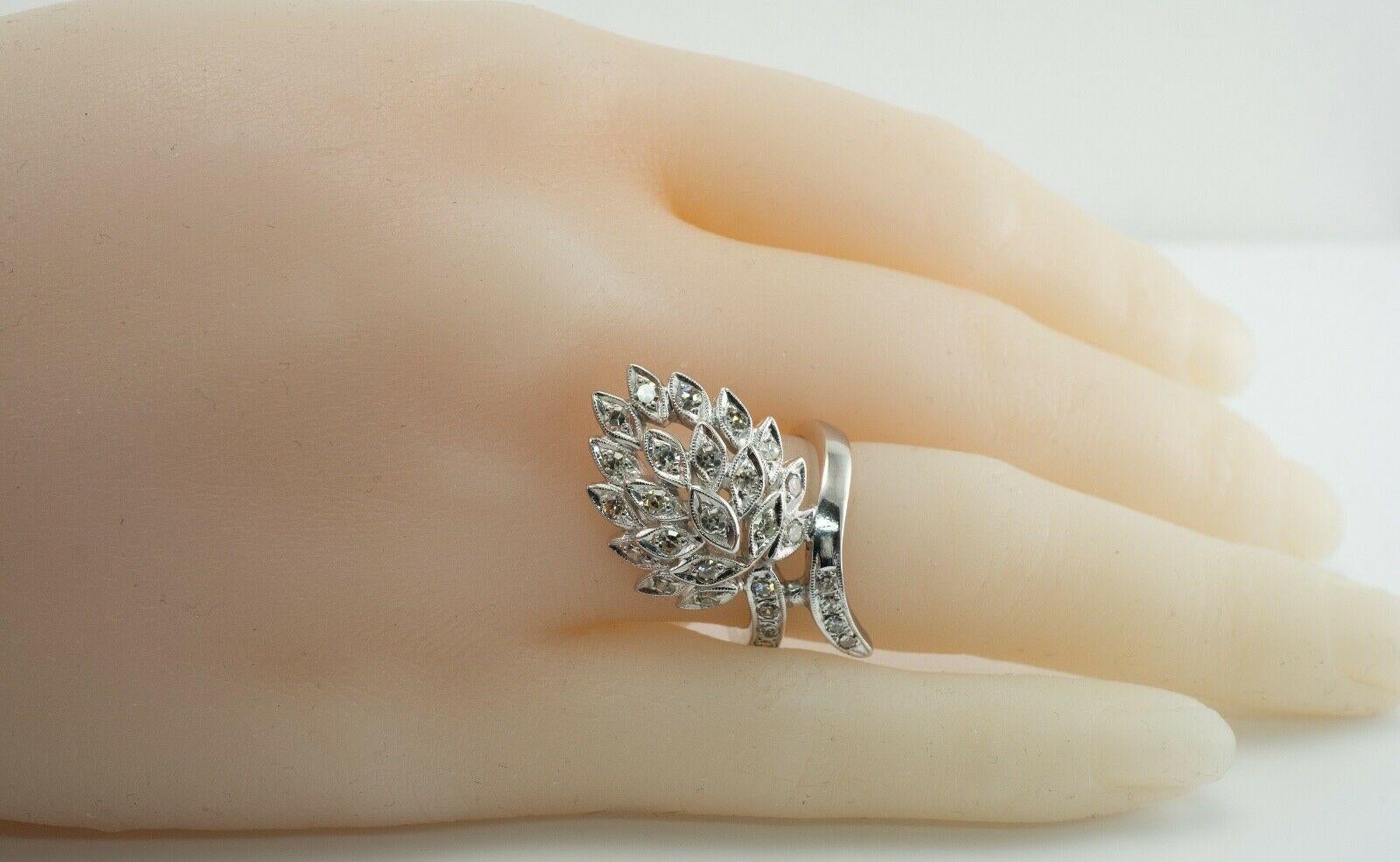 Natürlicher Diamantring 14K Weißgold Vintage Cluster 1,24 TDW im Zustand „Gut“ im Angebot in East Brunswick, NJ