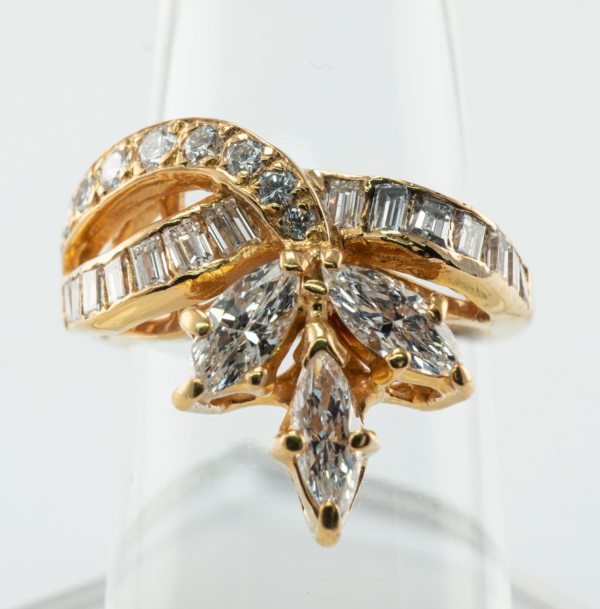 Natürlicher Diamantring 14k Gelbgold Marquise Rund 1,81 Gesamtkaratgewicht im Angebot 7
