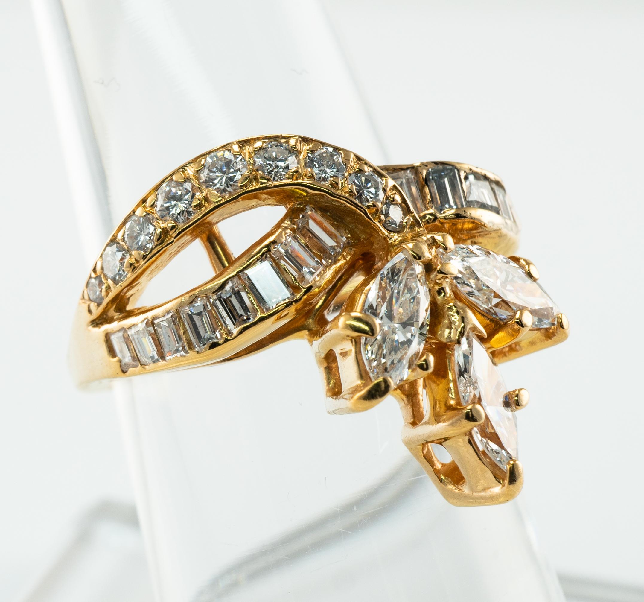 Natürlicher Diamantring 14k Gelbgold Marquise Rund 1,81 Gesamtkaratgewicht im Angebot 8