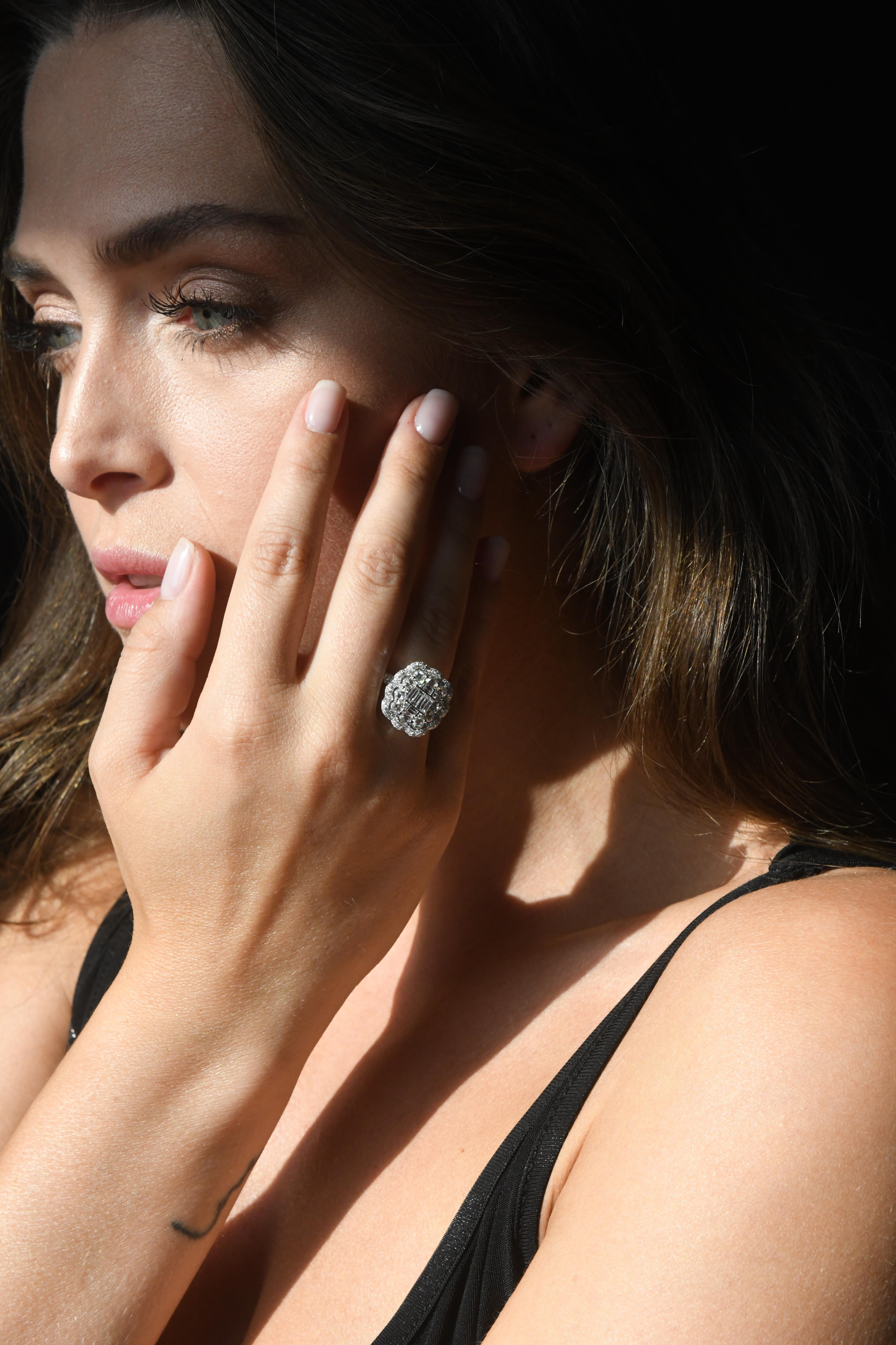 Natural Diamond Ring 1.80 cts 18 Karat White Gold Briolette Diamond Luxury Ring For Sale 8