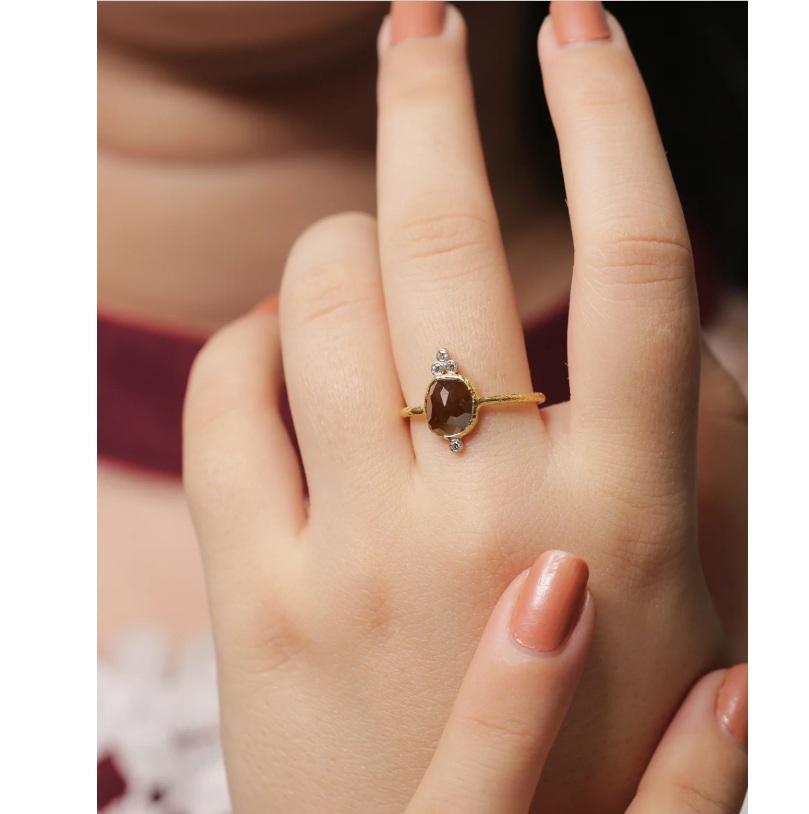 Donna Anello con diamante Nature in oro 18 carati in vendita