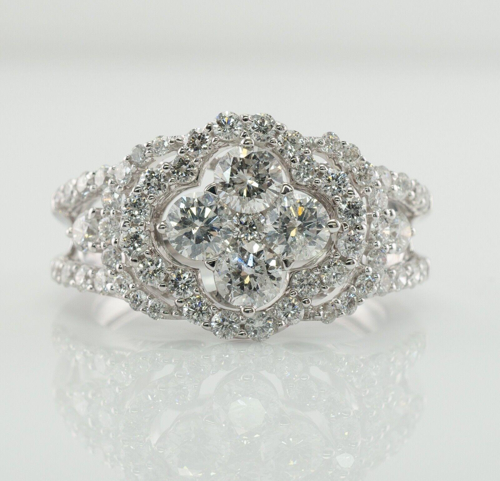 Anillo Diamante Natural Oro Blanco 18K Cóctel Cóctel Compromiso

Este espectacular anillo está finamente elaborado en oro blanco macizo de 18.5 quilates. 
También está numerado en el interior de la caña.
Cuatro diamantes de talla brillante redondos