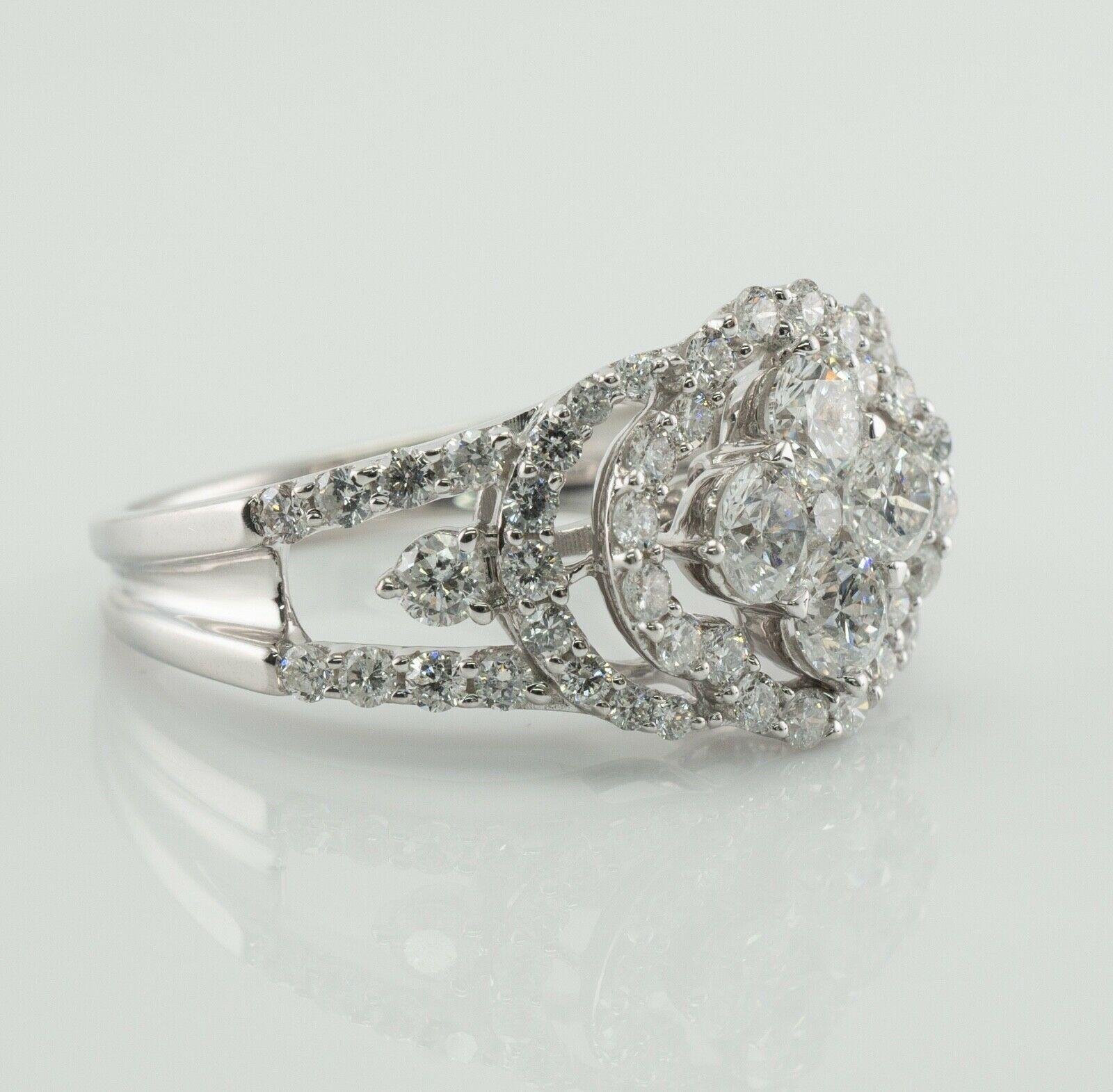 Round Cut Natural Diamond Ring 18K White Gold Cluster Cocktail For Sale