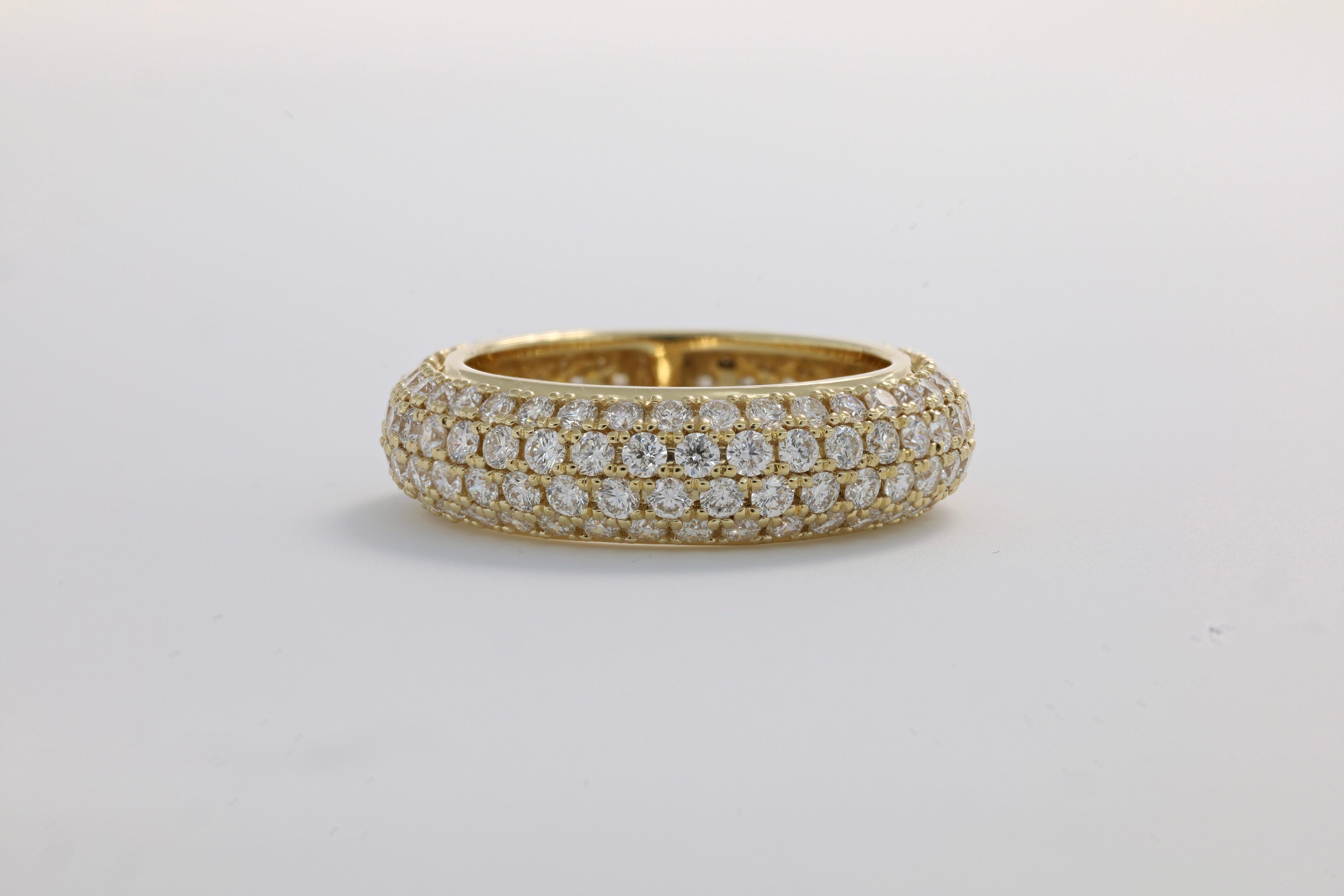 Natural Diamond Ring 2.83 cts 18 Karat Yellow Gold Multi Row Band Ring In New Condition For Sale In Antwerpen, BE