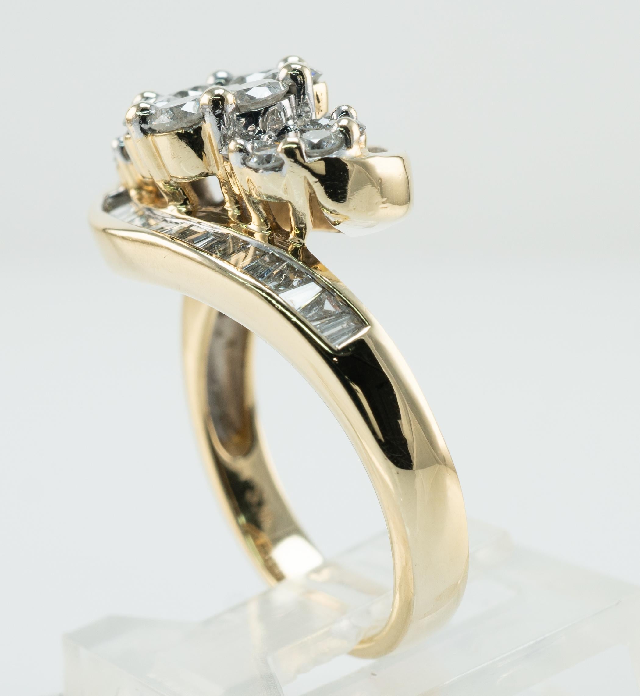 Natural Diamond Ring Cluster Flower 14k Gold Band 1.67 TDW For Sale 7
