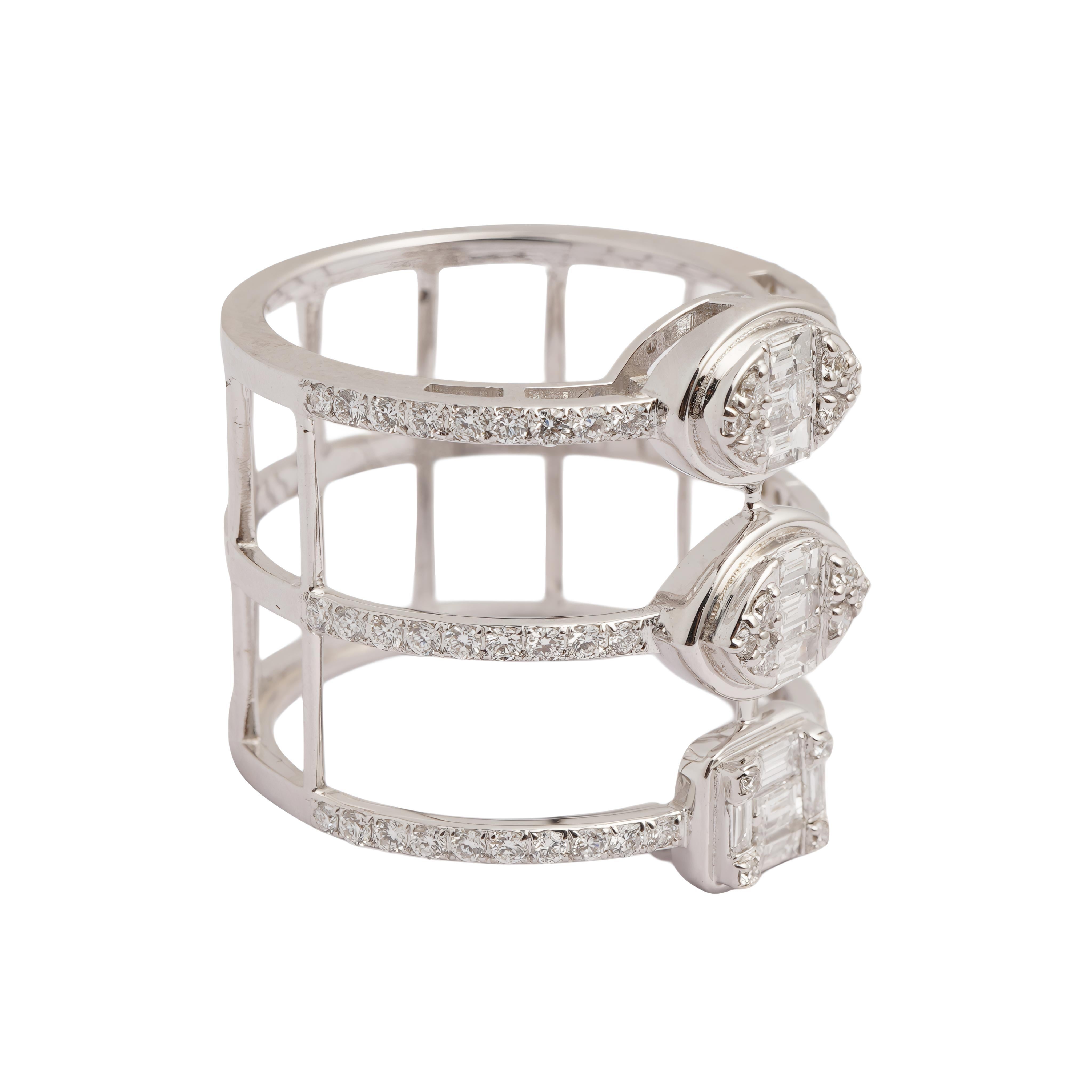 Asscher Cut Natural diamond ring in 14k gold For Sale