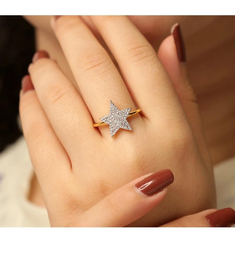 Asscher Cut Natural diamond ring in 14k gold For Sale