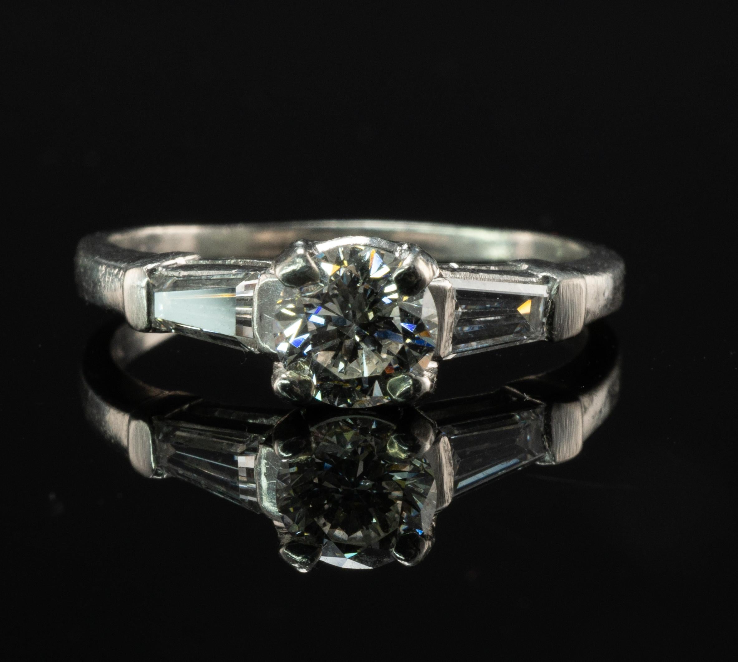 Natural Diamond Ring Platinum Round cut .65ct TDW Engagement Solitaire For Sale 5