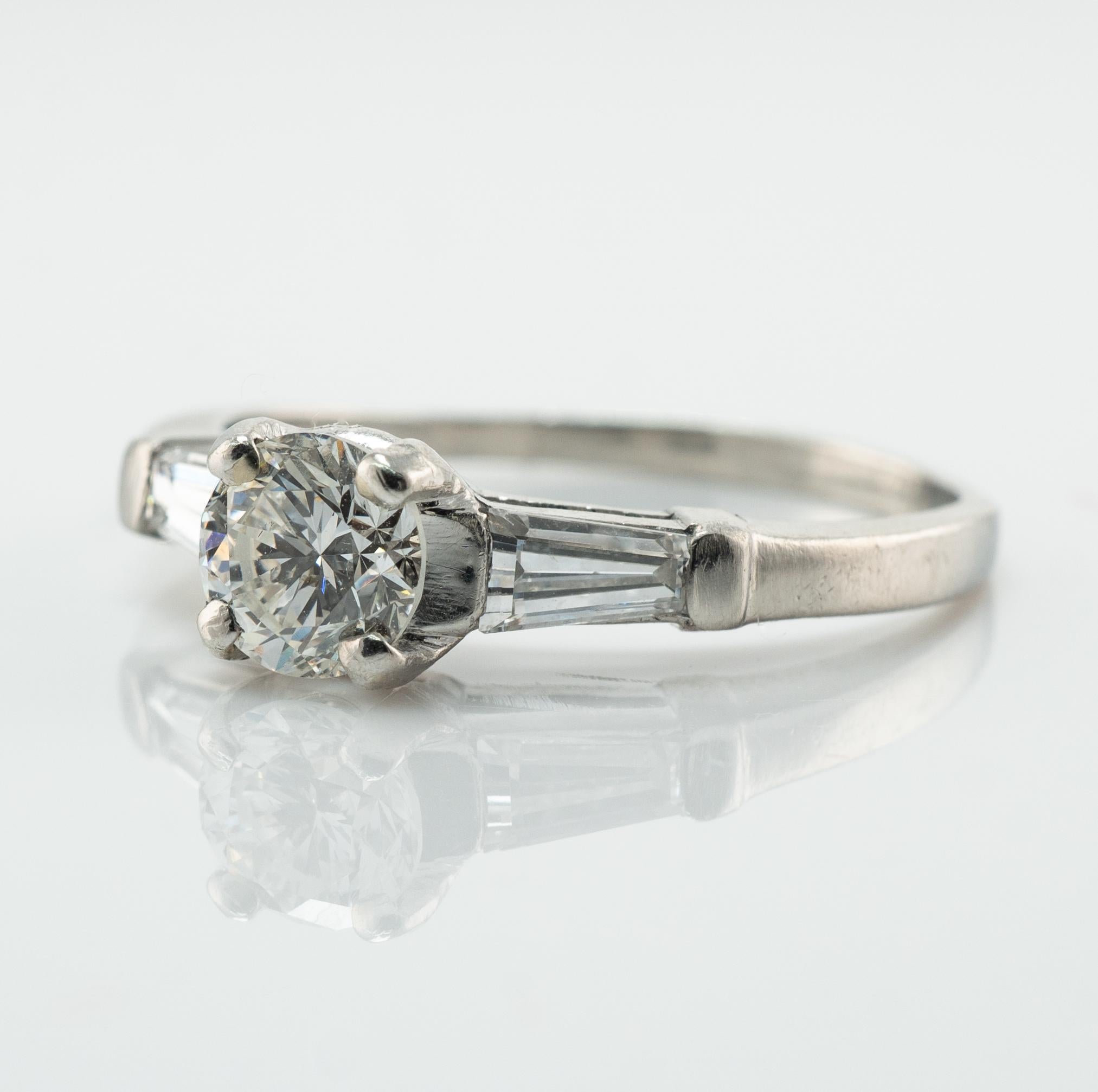 Natural Diamond Ring Platinum Round cut .65ct TDW Engagement Solitaire In Good Condition For Sale In East Brunswick, NJ