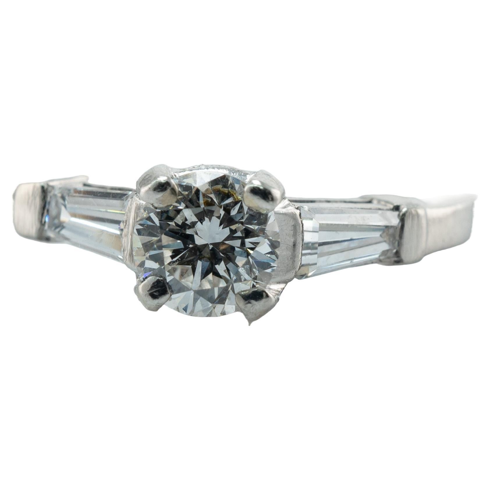 Natural Diamond Ring Platinum Round cut .65ct TDW Engagement Solitaire For Sale